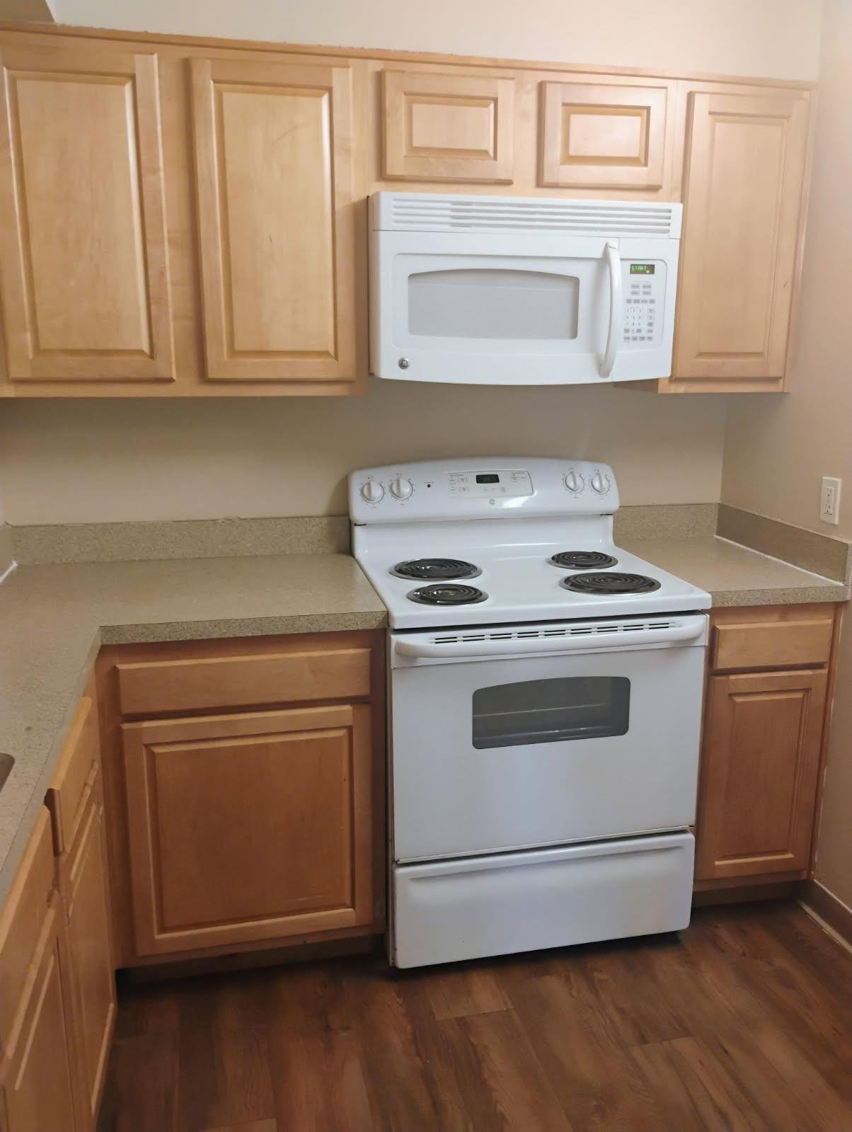 CS1 kitchen.jpeg