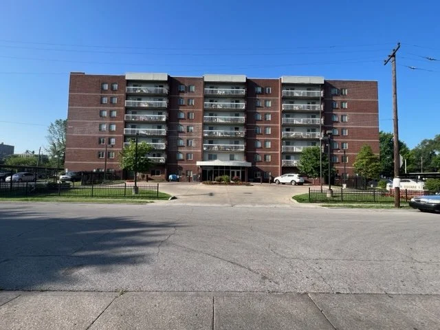 Exterior 3.jpg