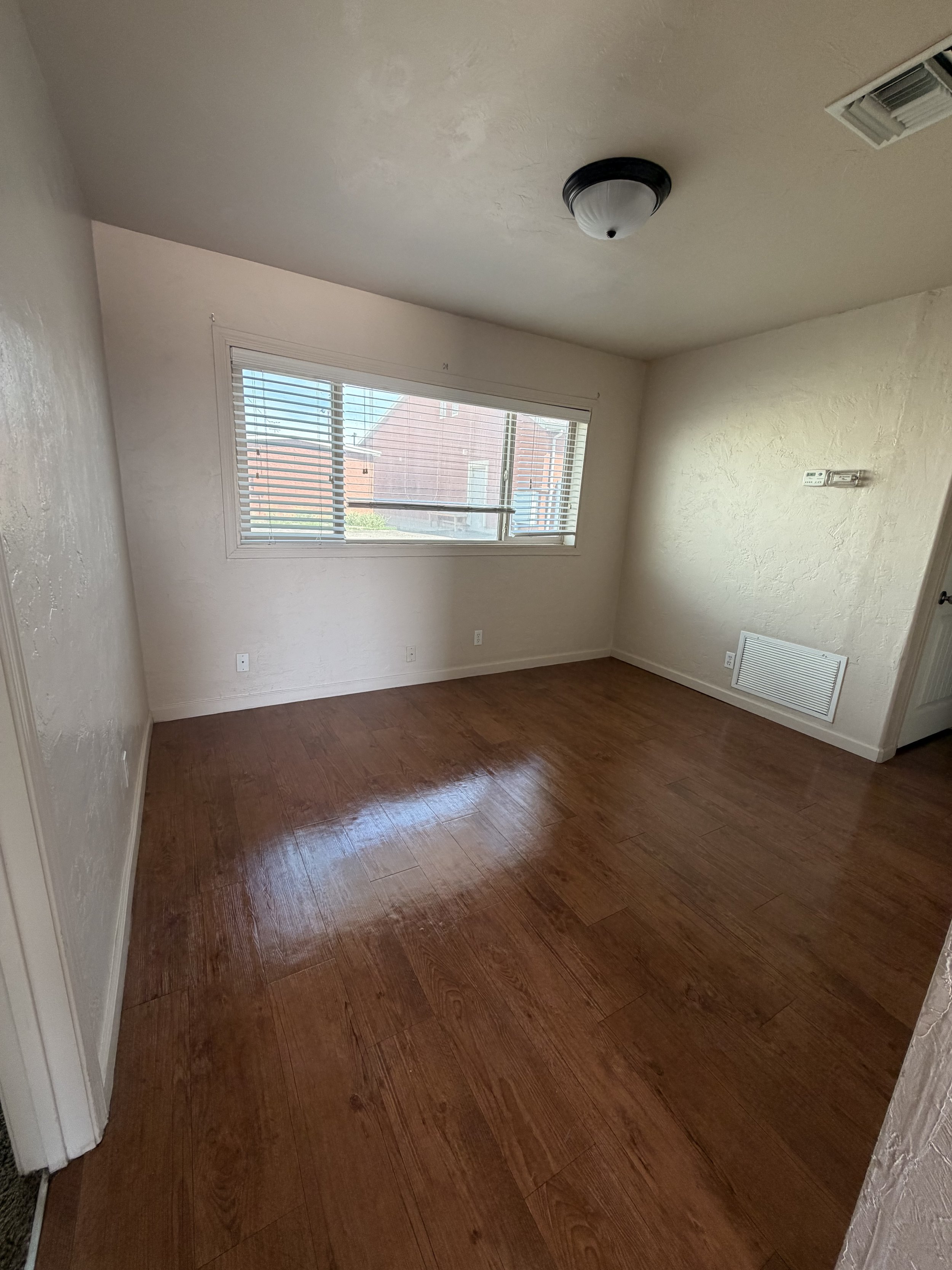 LIVING ROOM.jpeg