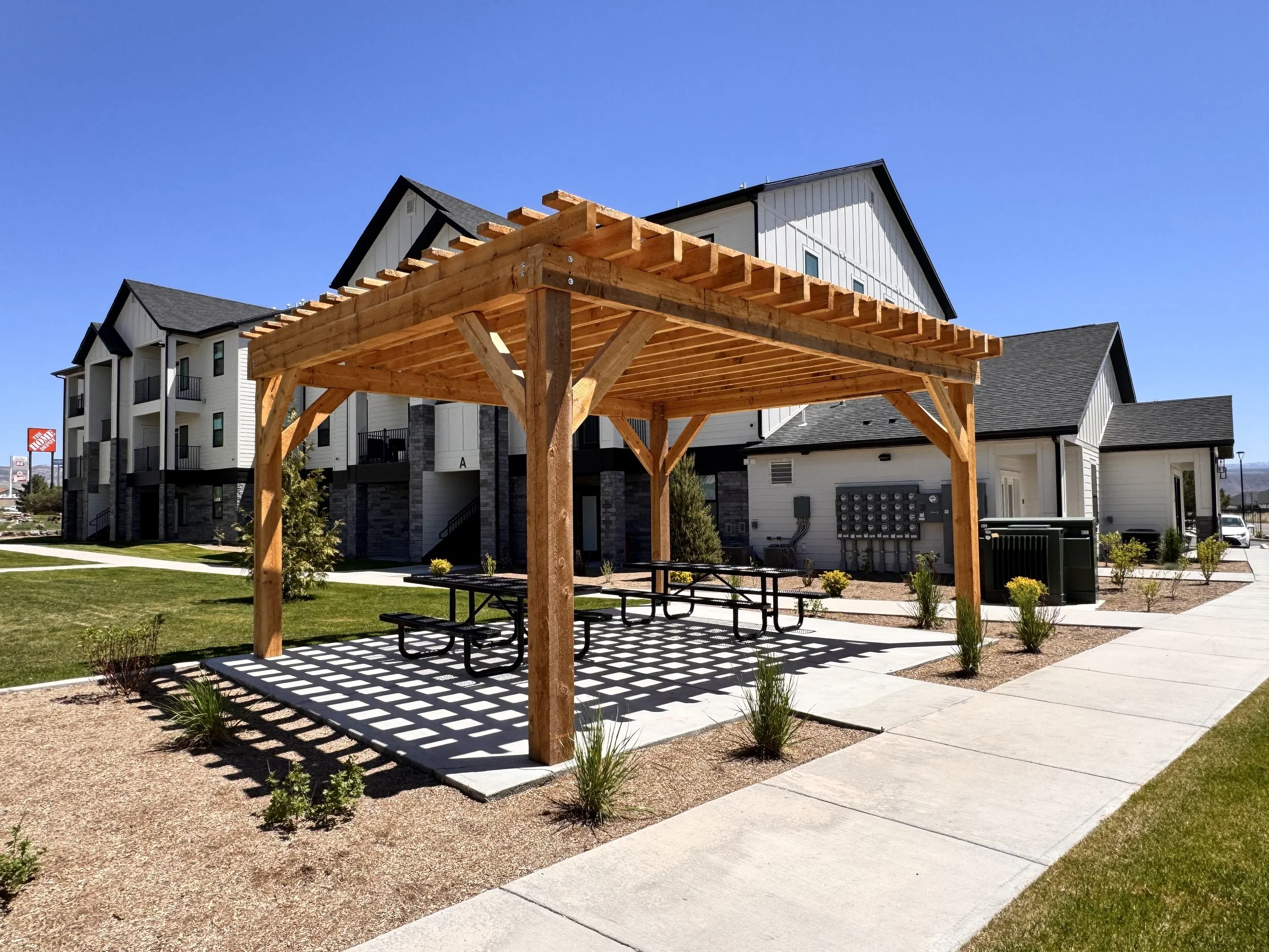 Cove Junction Common Area.jpg