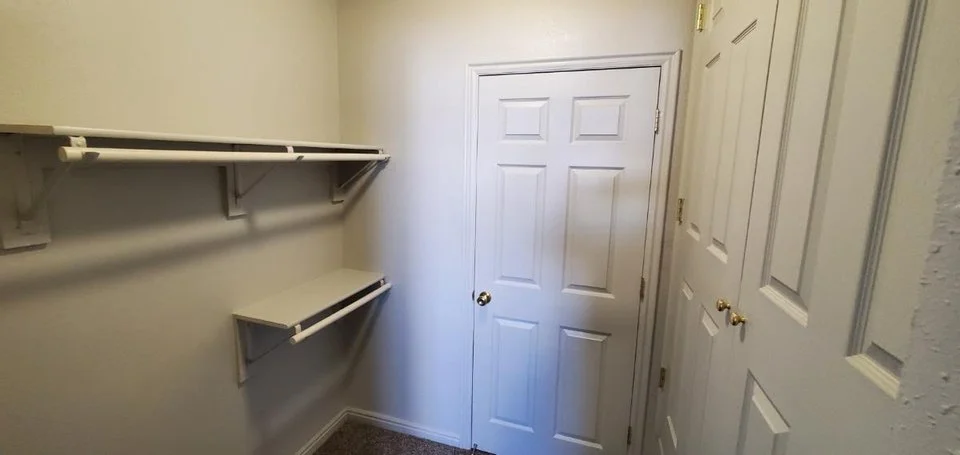 Closet.jpg
