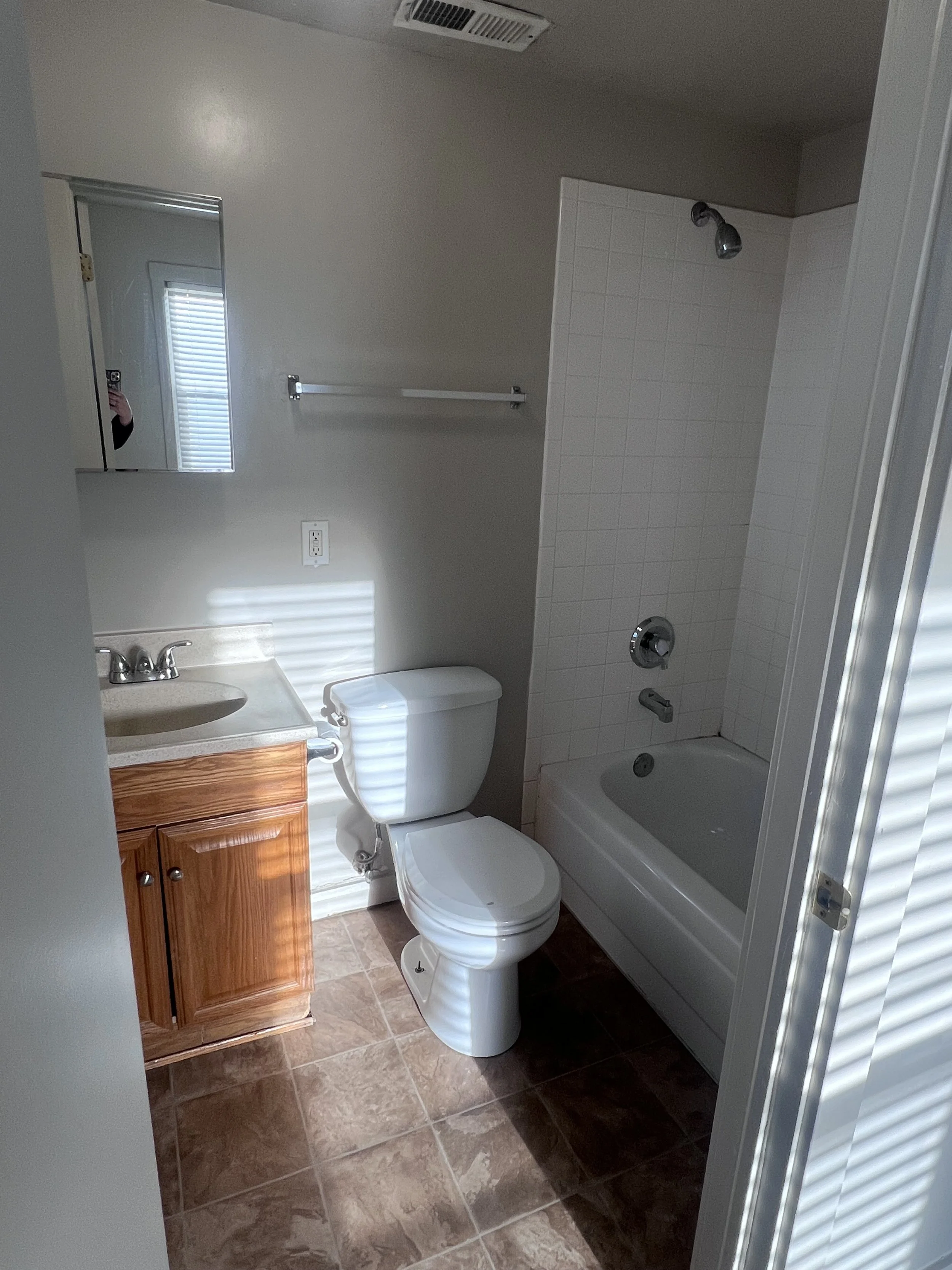 Hoover Bathroom.jpeg