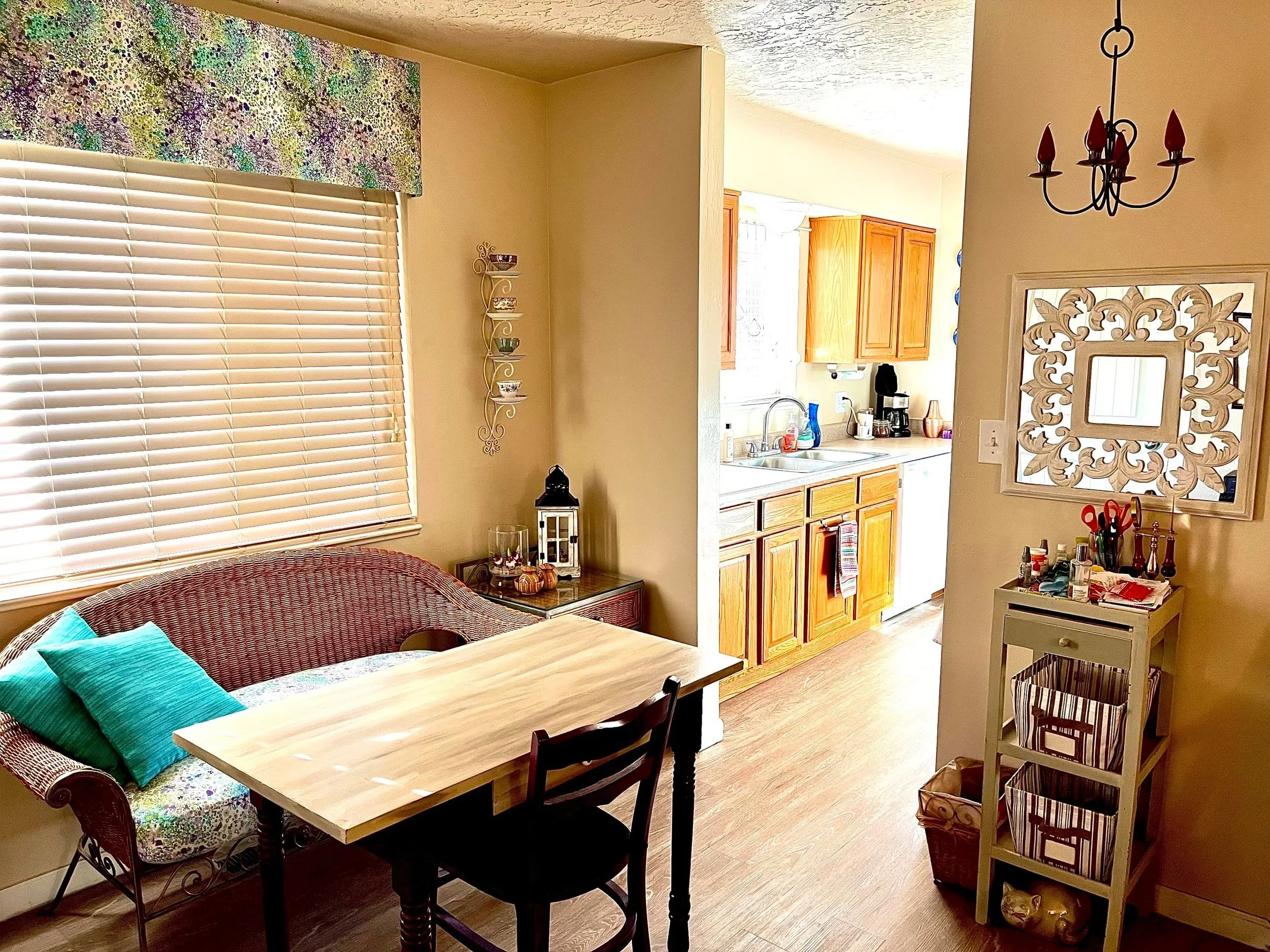 Dining+Area.jpg