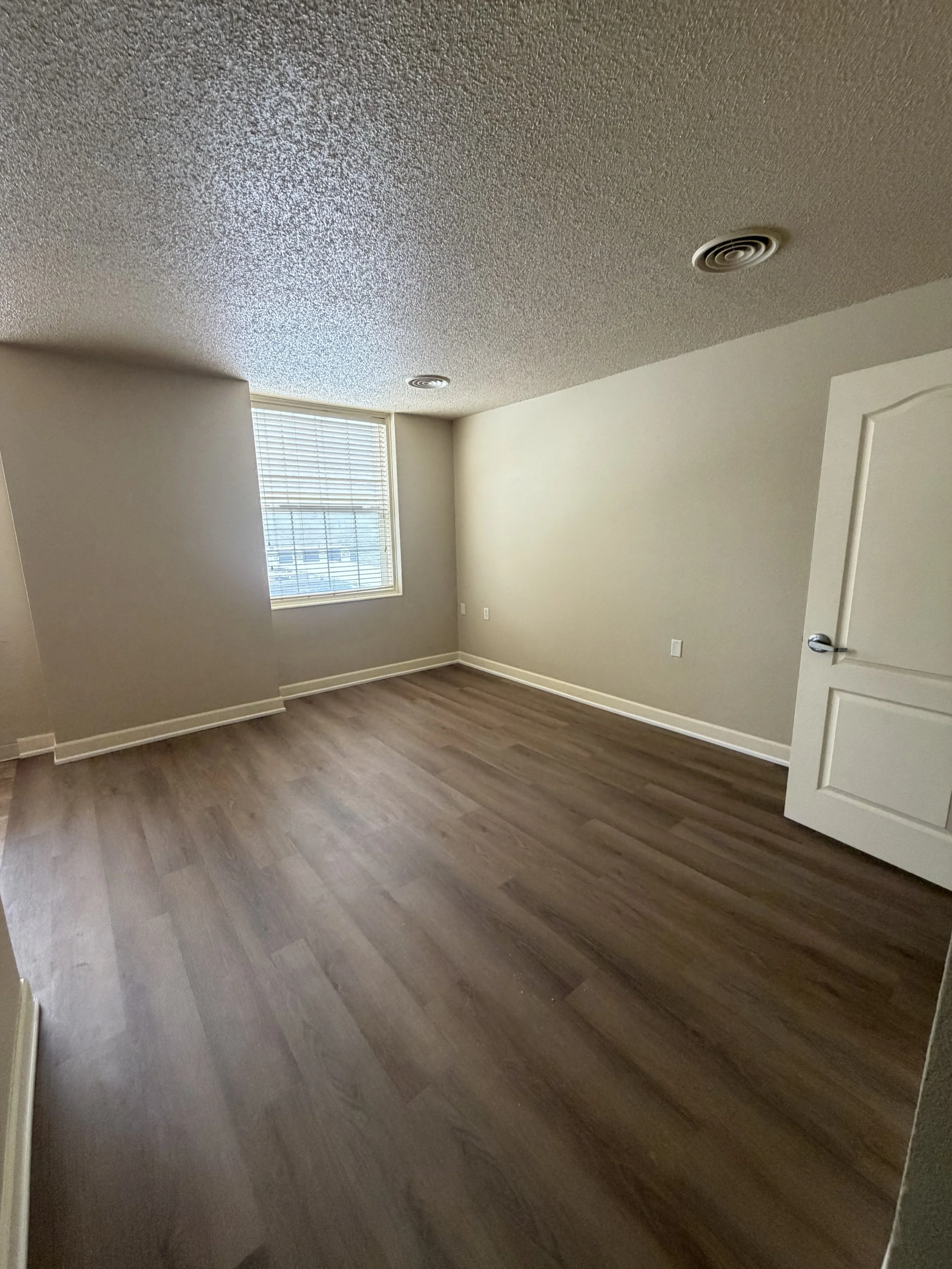 1-320 Living Room.jpeg