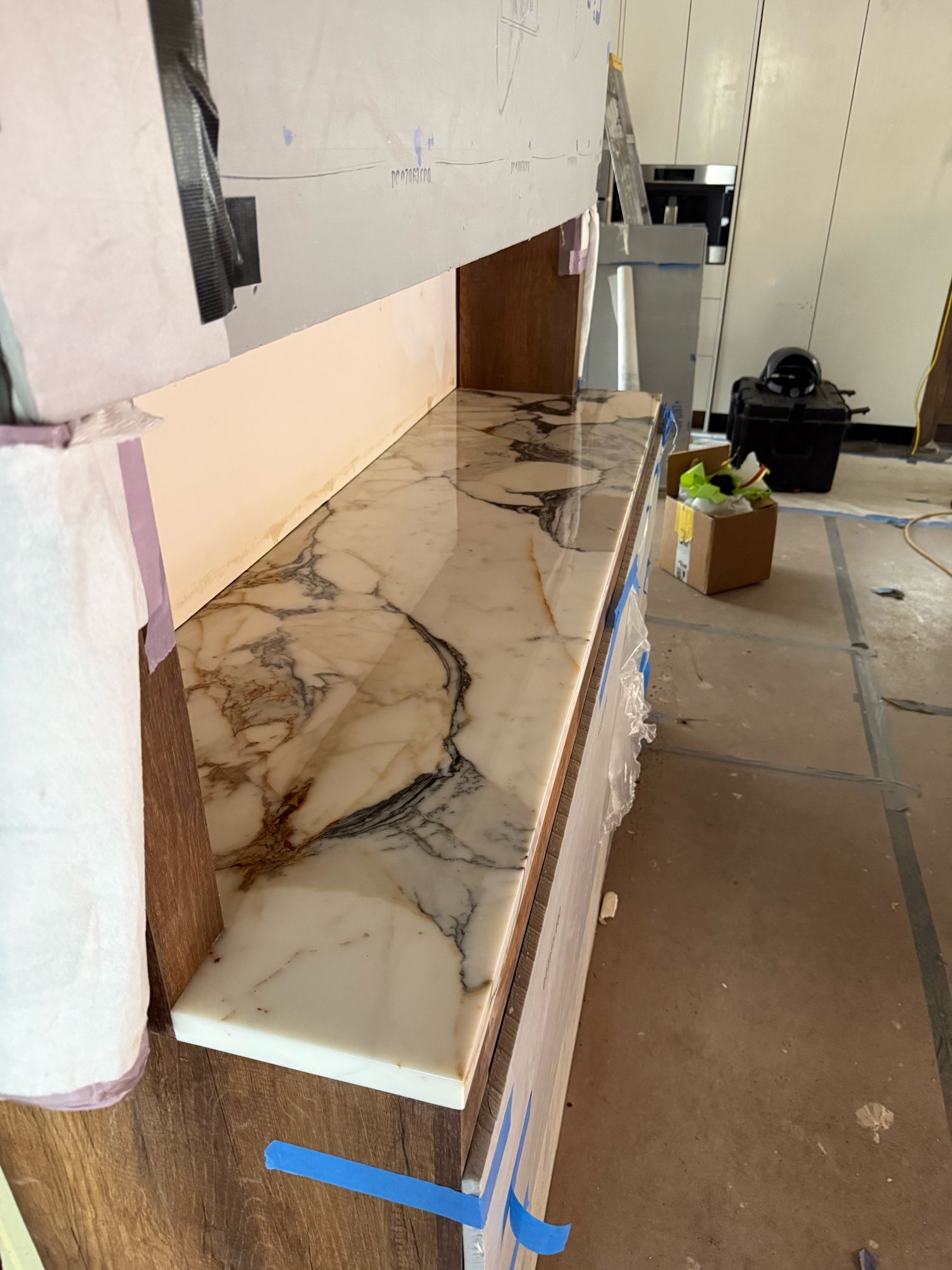 03-calacatta-vanity-top.jpg