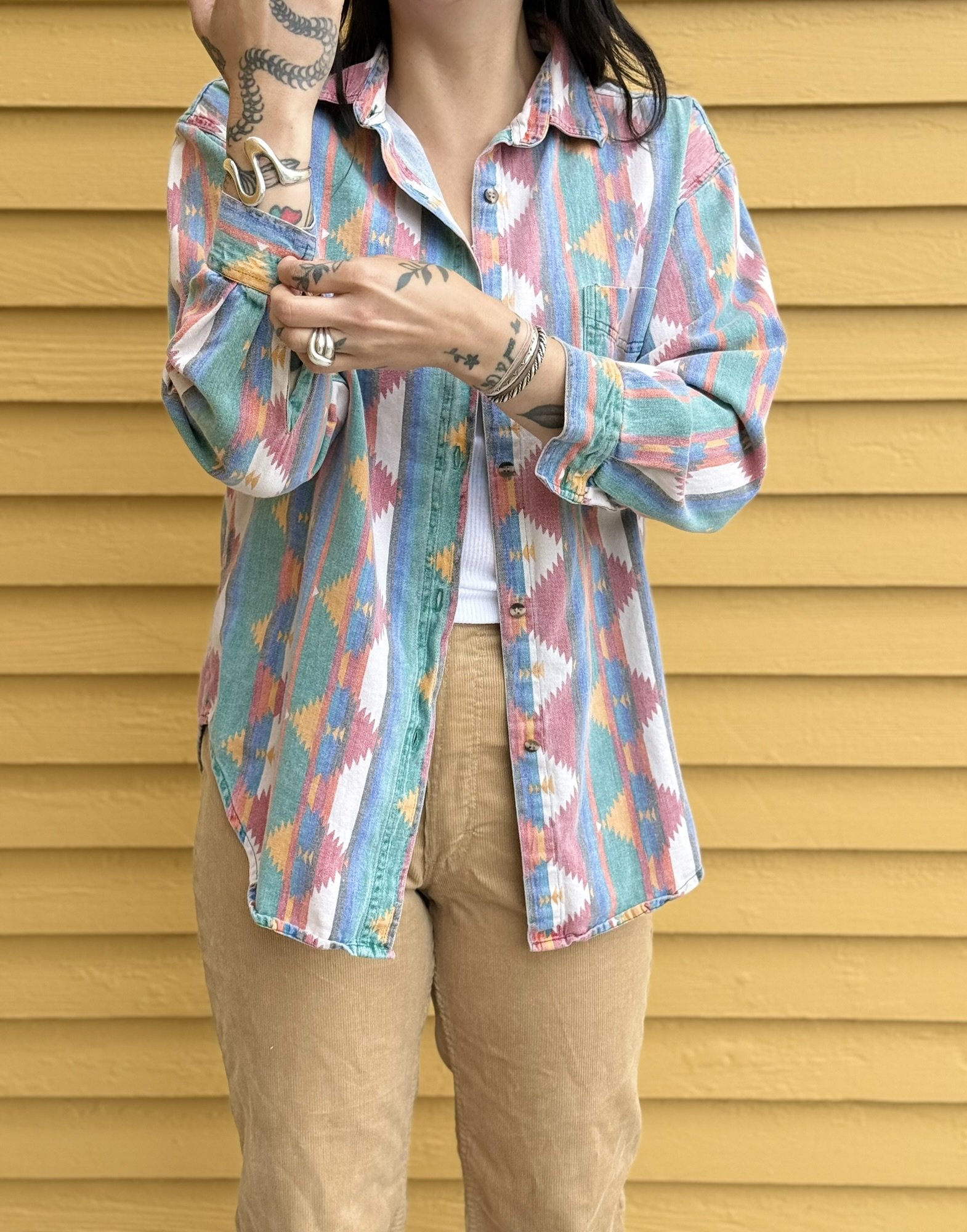 90s Southwest Button Down by Quizz