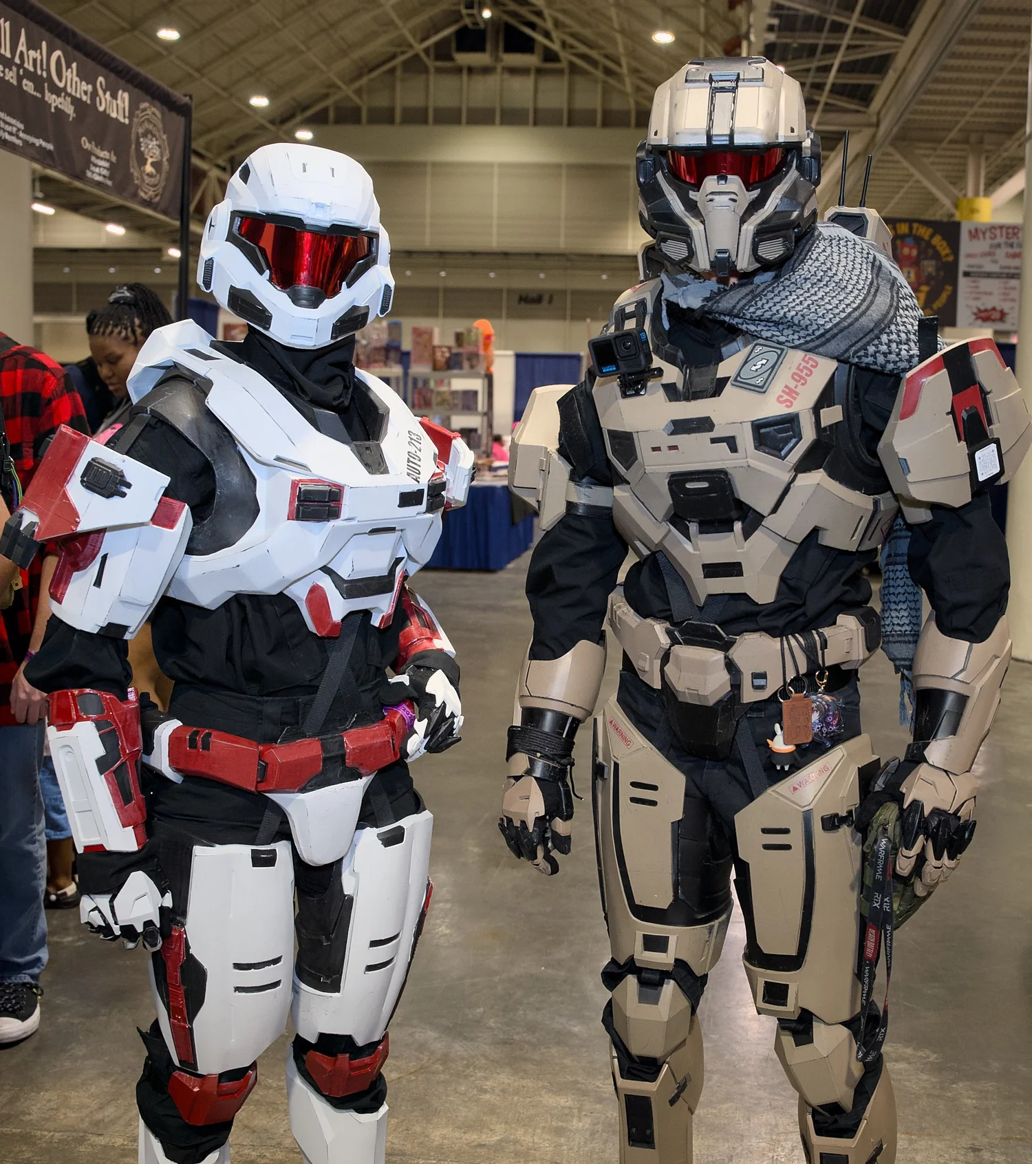 Halo cosplay duo closing the GalaxyCon series