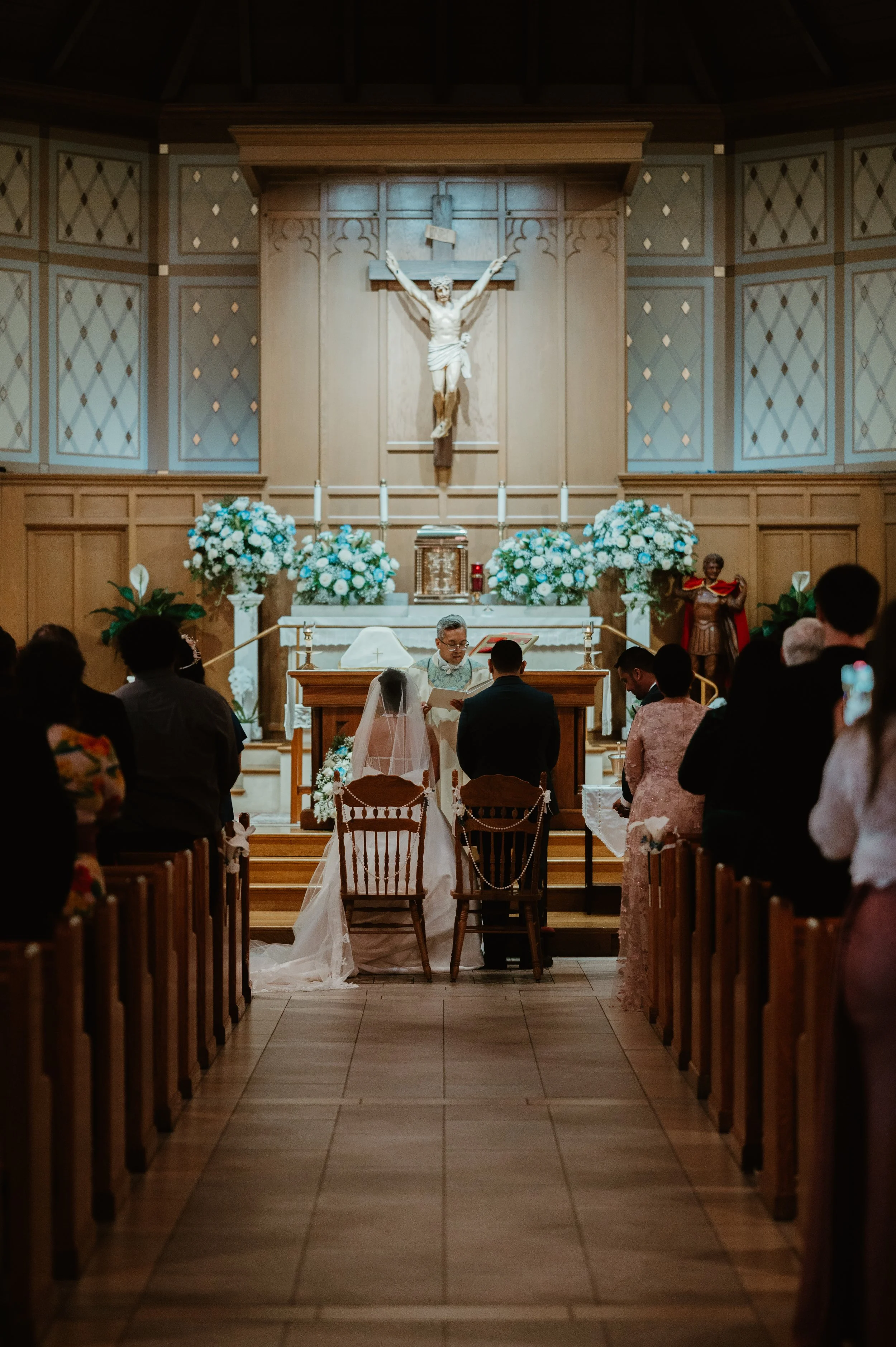 Planning a Catholic Wedding? The Nuptial Mass, Catechism, and Vendor Tips