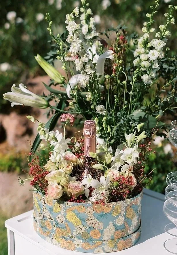 Flower%2Band%2BChampagne.jpg