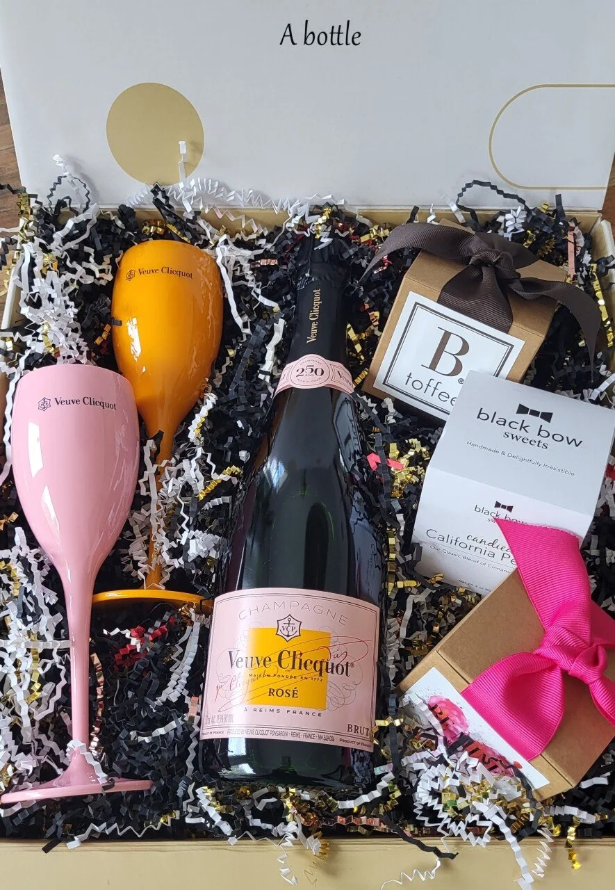The Veuve Clicquot Rosé Tulip Flute Set