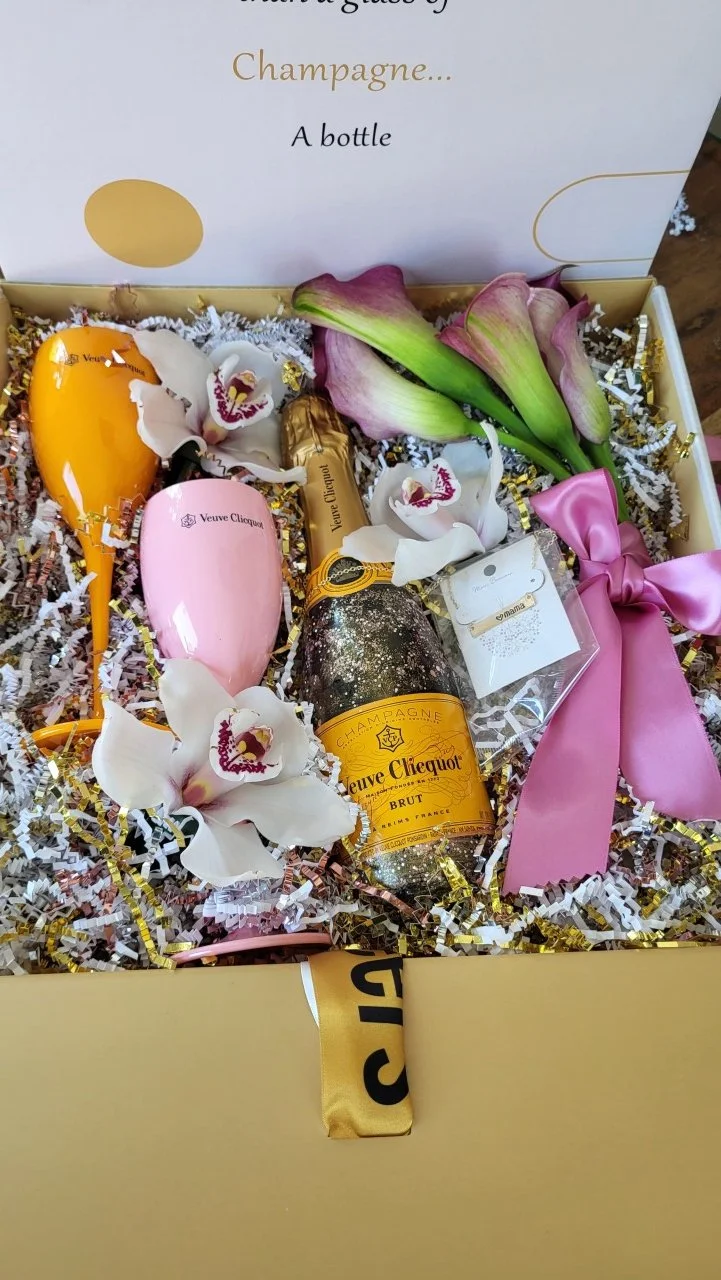 Simple and Meaningful Gift of Champagne and Flowers