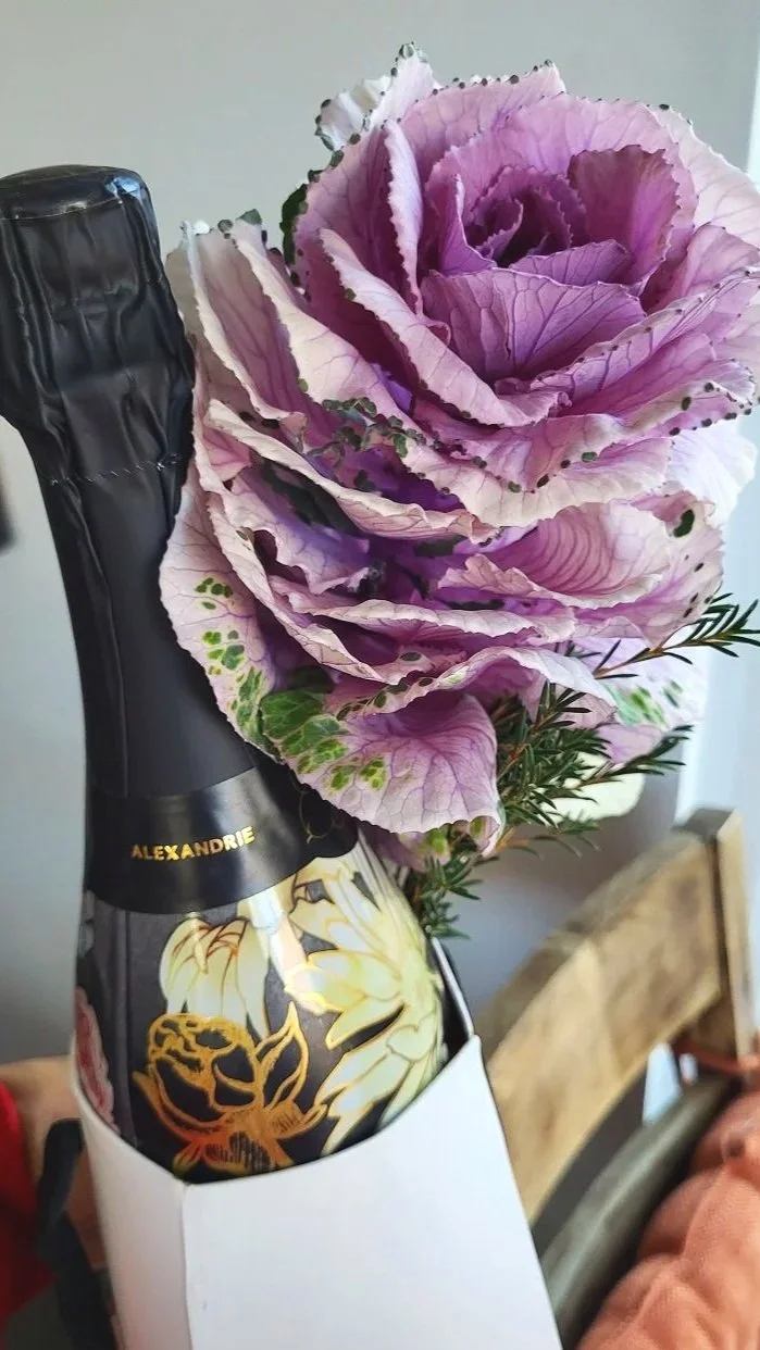 Luxury Champagne & Fresh Floral Set