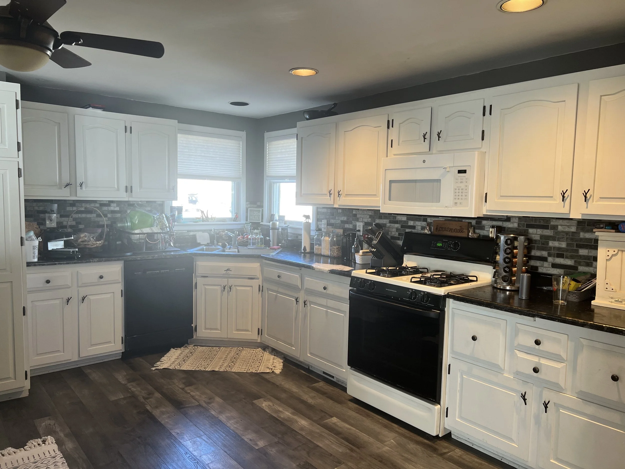 Kitchen - New Tile Backsplash & Flooring