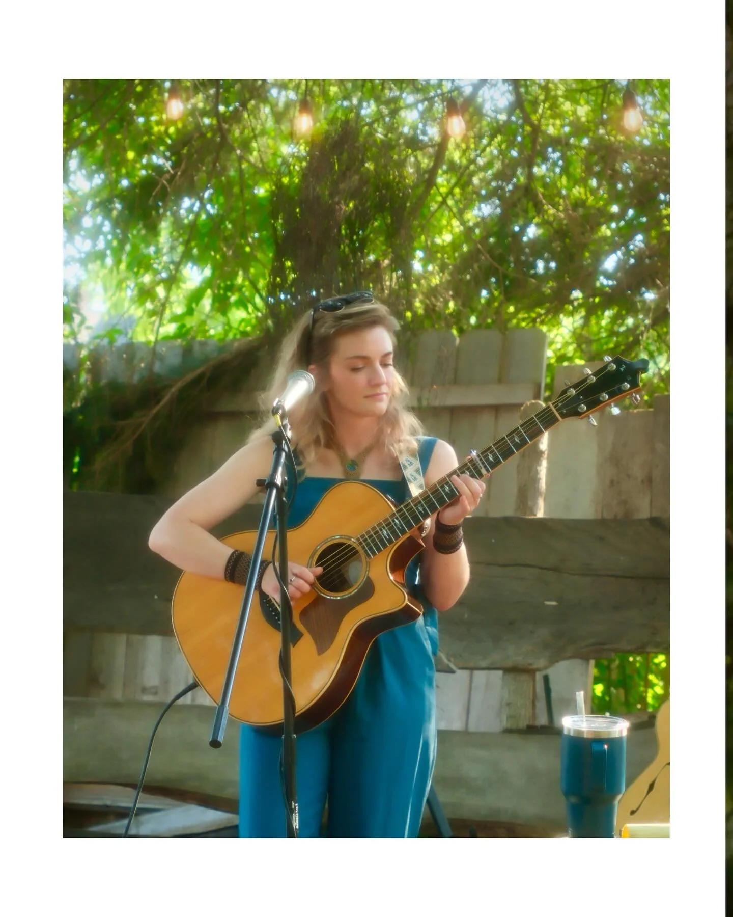 🌿✨ thursday night 🍃🌙

I have the honor of taking the stage with @__i.am.james.__ &amp; @ermsauce at @20frontstreet for what is bound to become a beautiful core memory for me 🌞🧡 (&amp; could be yours too!)

🌿 The last time we all got together wa