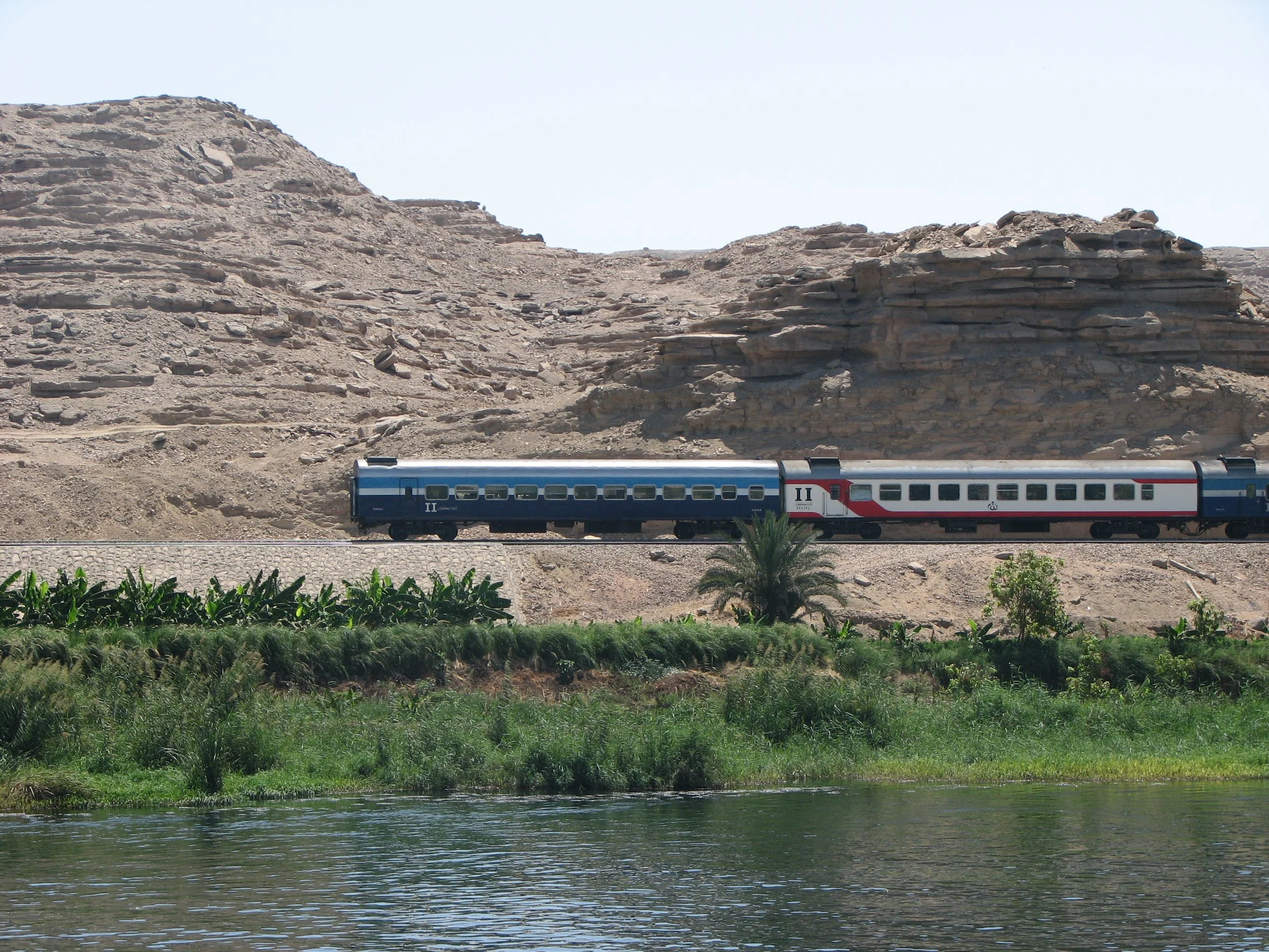 Sailing on the Nile from Aswan to Luxor