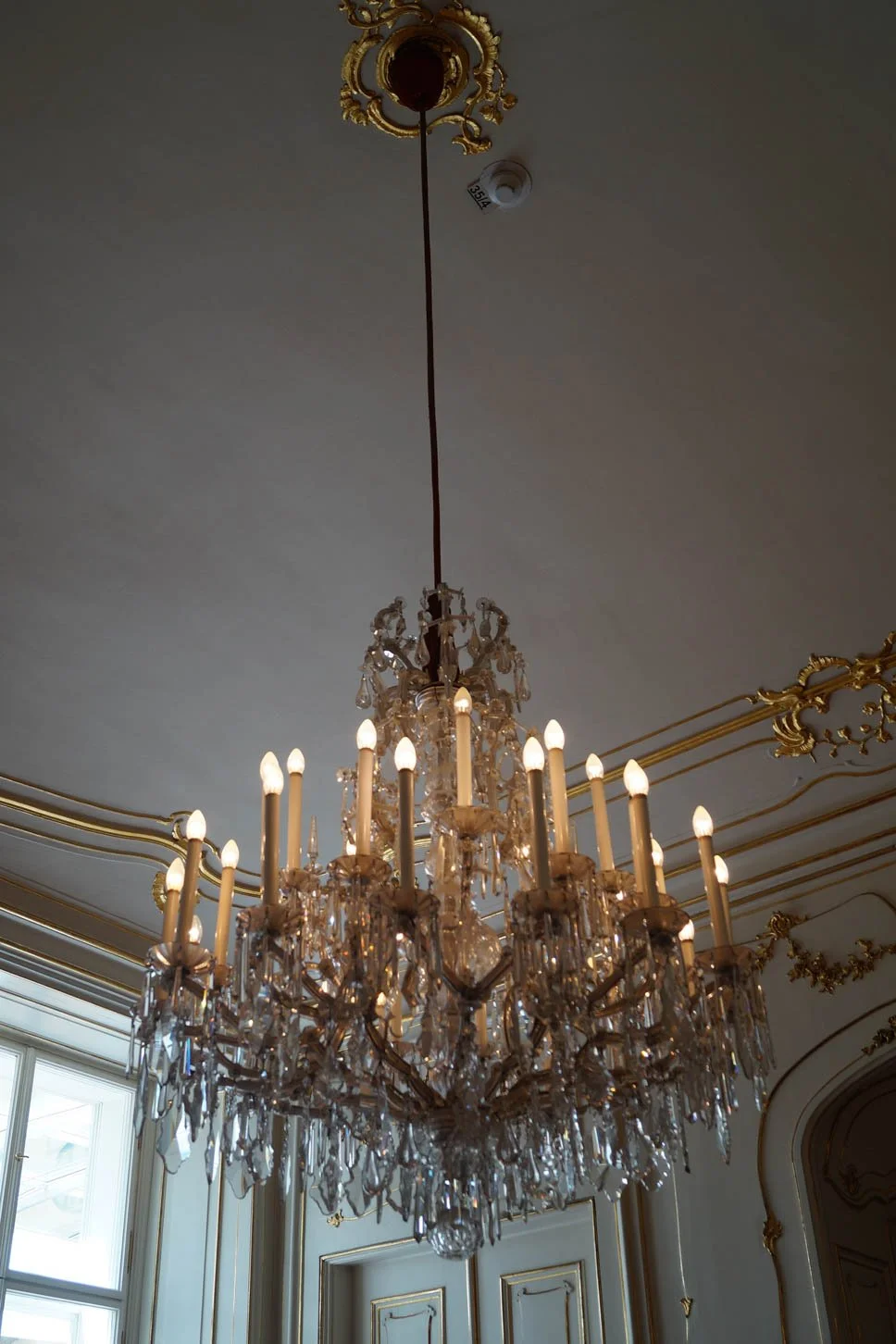 Vienna - Schonbrunn Palace - Chandelier