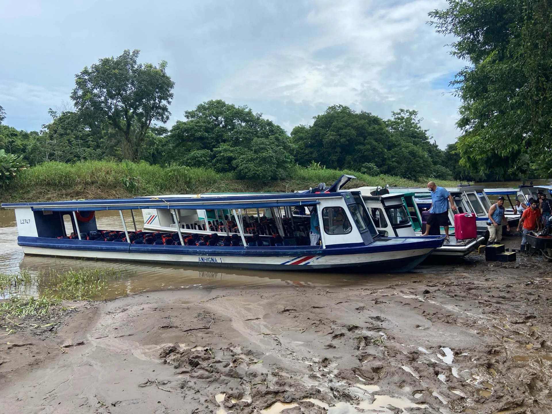 Boats docked at La Pavona