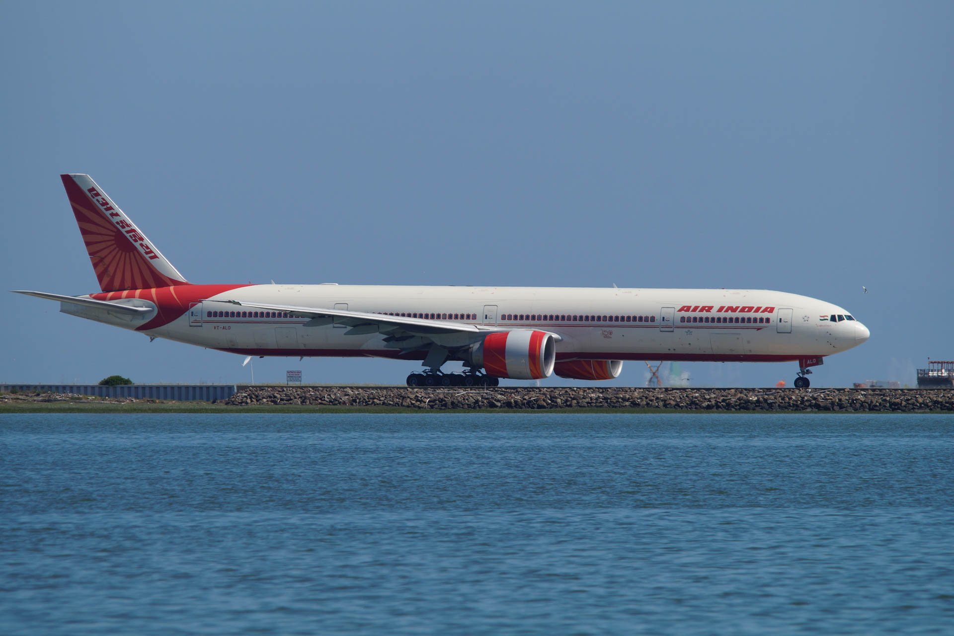 Air India - VT-ALO - Boeing 777-300ER