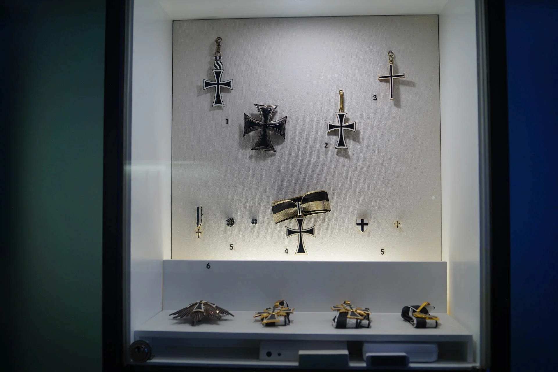 Vienna - Treasury of the Teutonic Order - Current Insignia