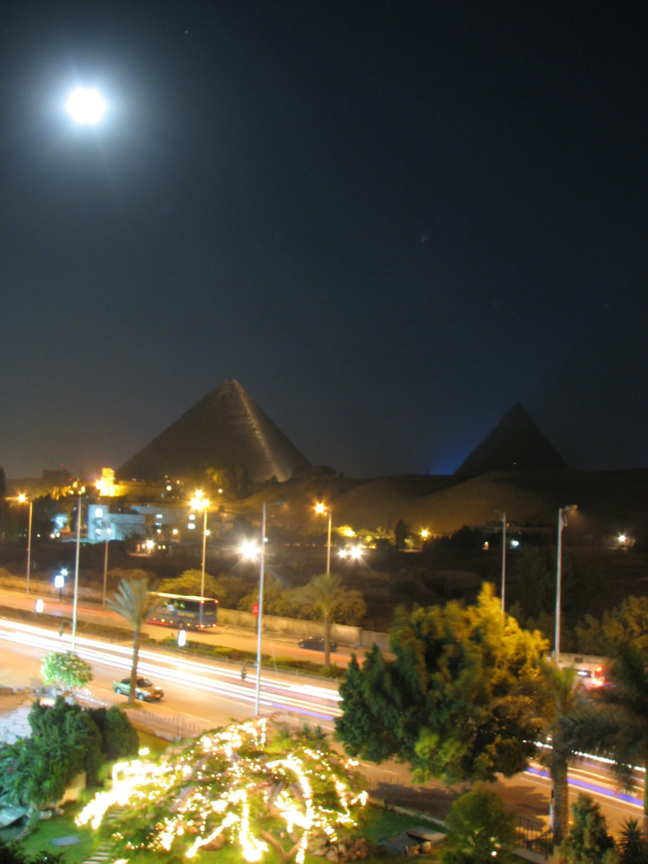 E-Cairo-2F.jpg