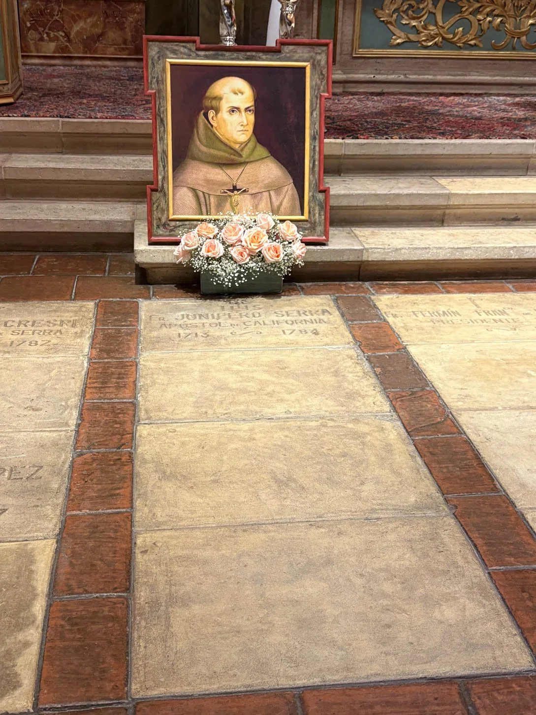 Mission San Carlos Borromeo del Río Carmelo: Father Junipero Serra's Grave