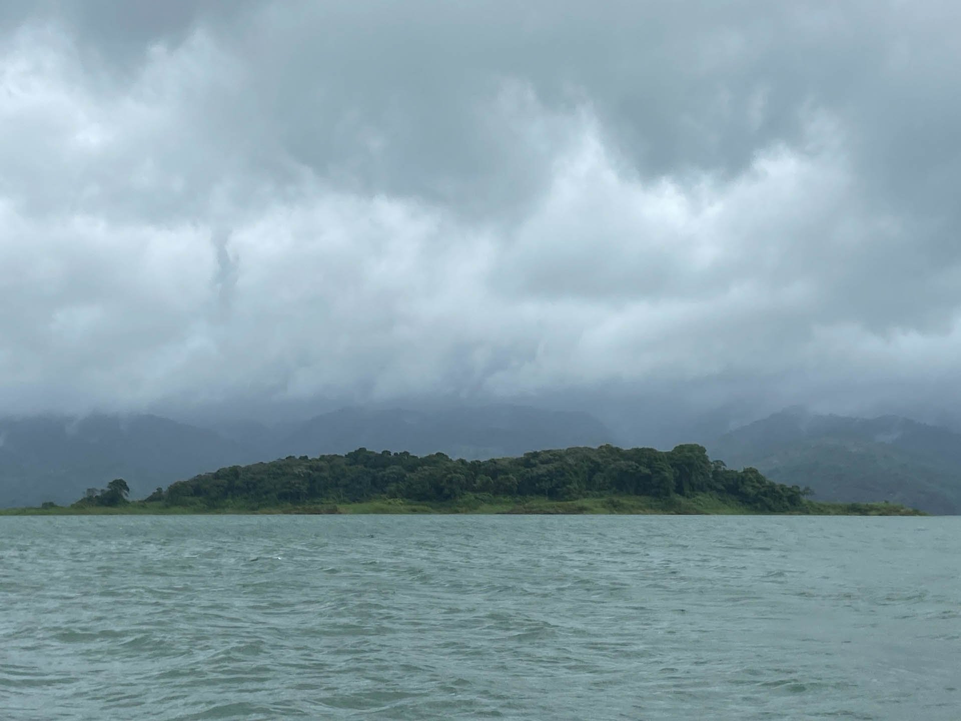 Lake Arenal on the way to El Establo in the Monte Verde Region