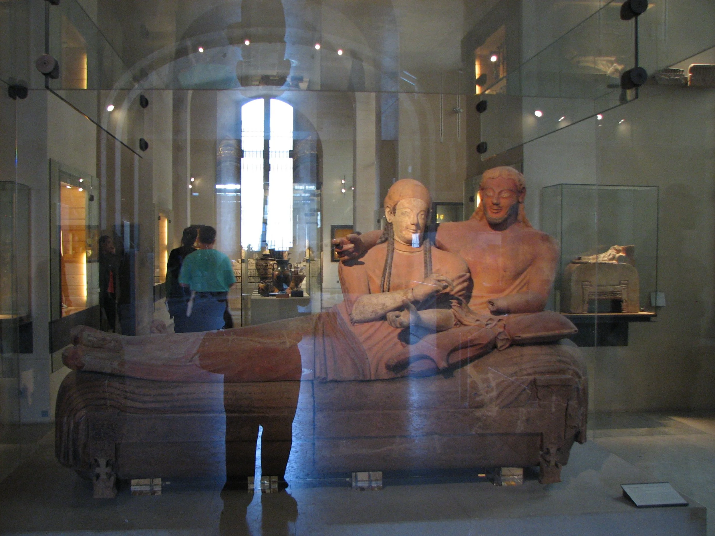 The Louvre - an Etruscan couple