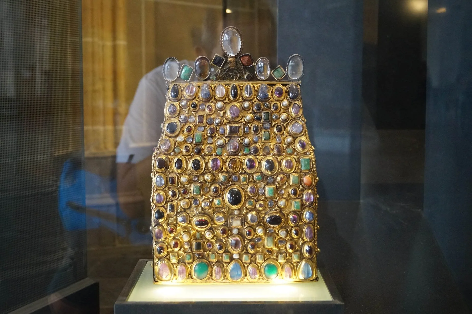 Aachen – Rathaus, St. Stephen's Purse