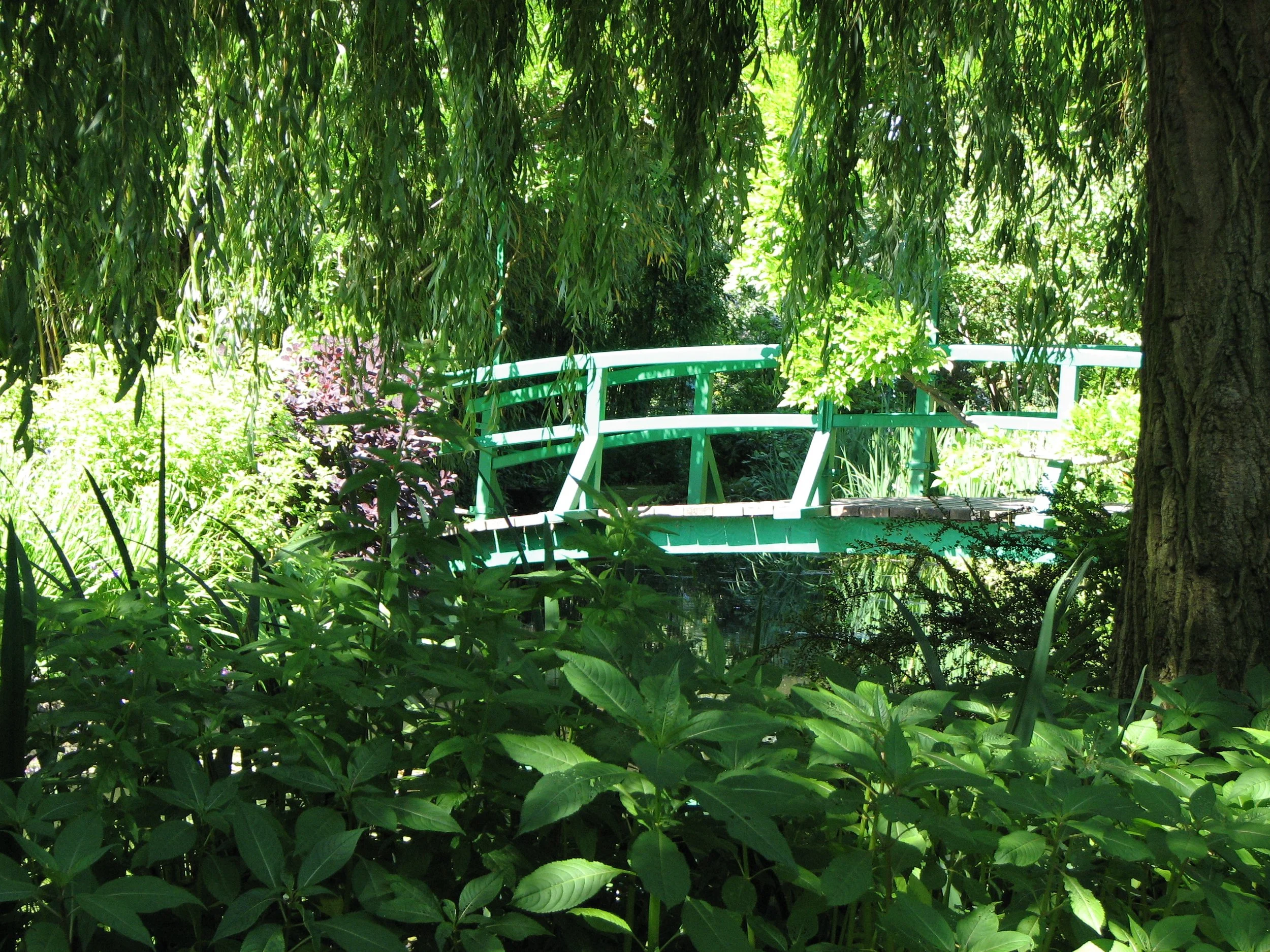 Givery - this bridge was also a frequent subject of Monet's paintings