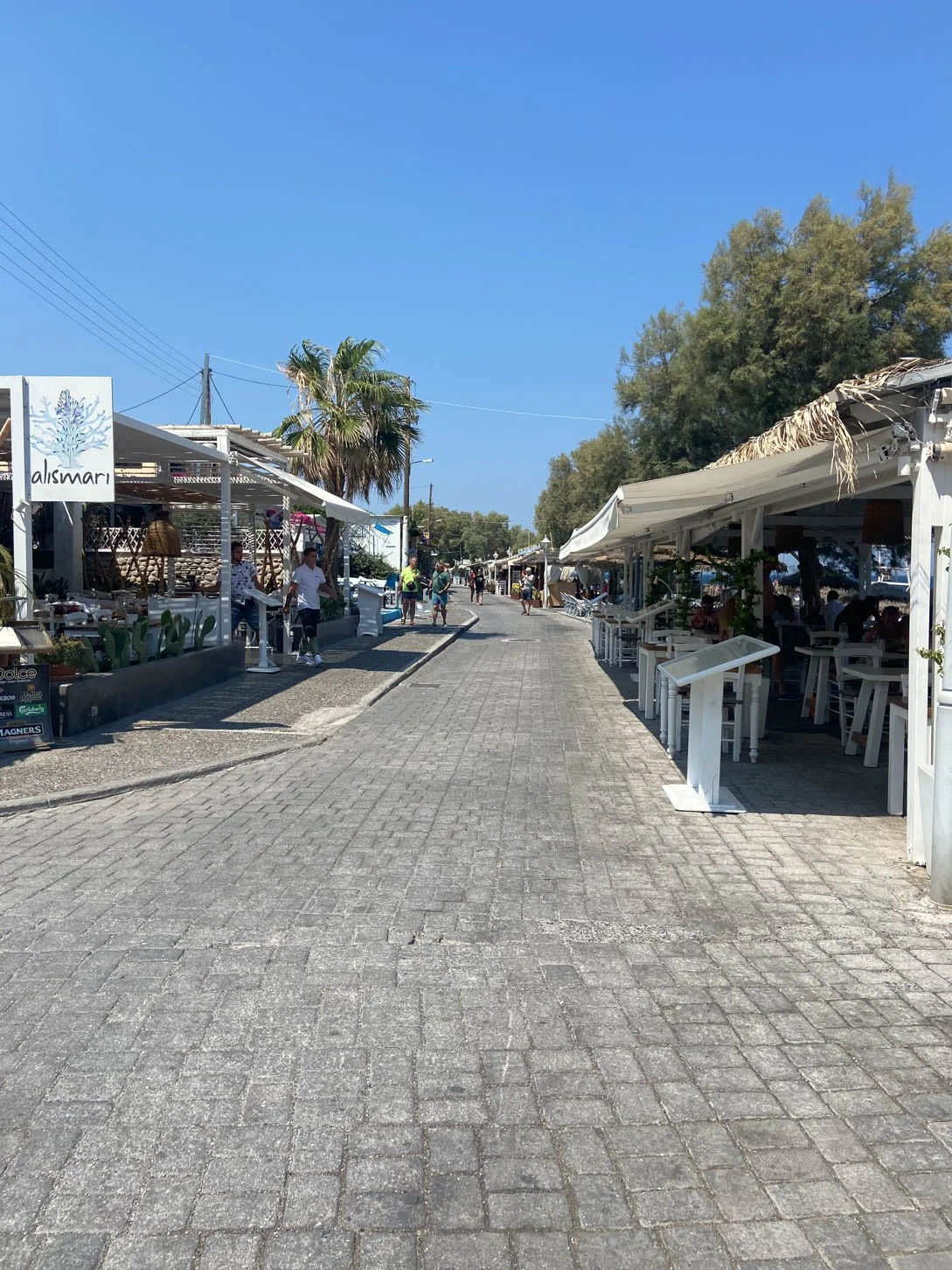 Santorini - Streets of Kamari