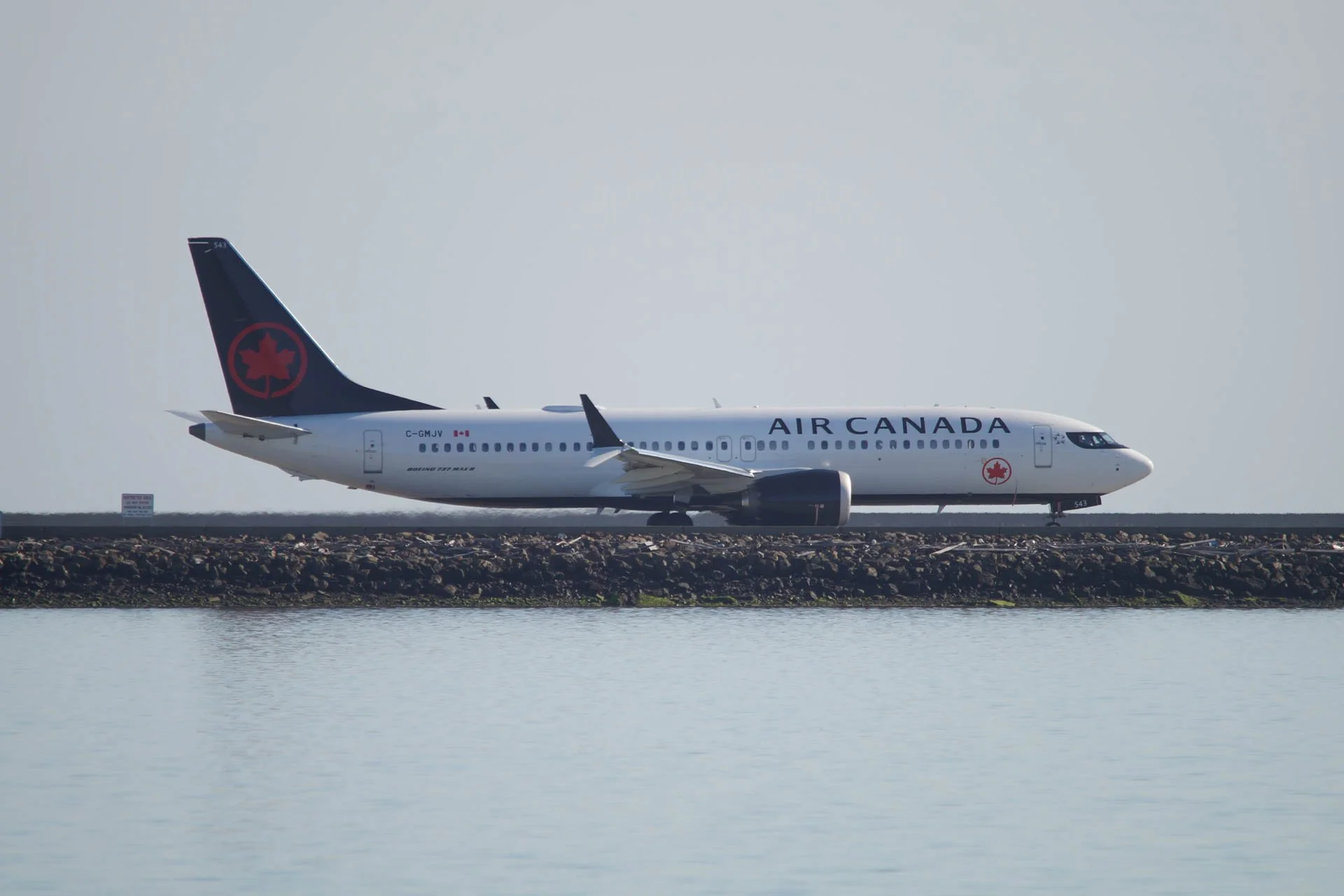 Air Canada - C-GMJV - Boeing 737Max8