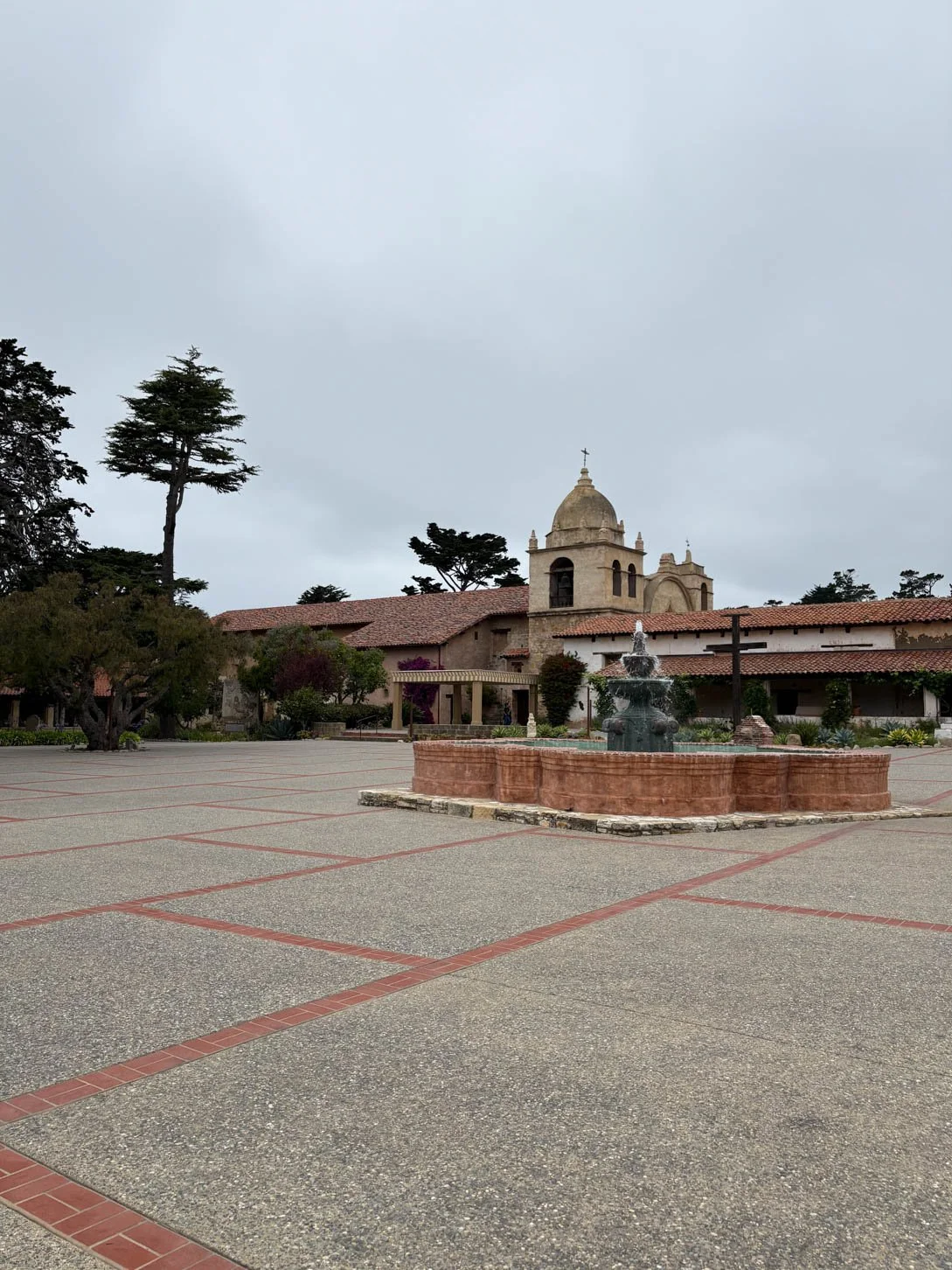 Mission San Carlos Borromeo del Río Carmelo