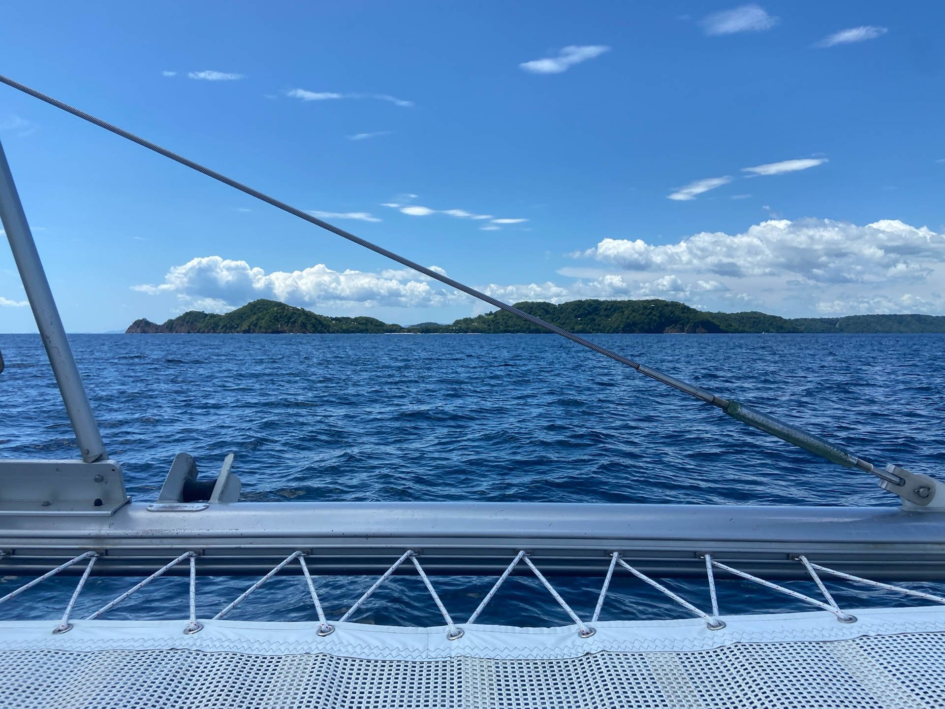 Catamaran tour on Golfo Papagayo