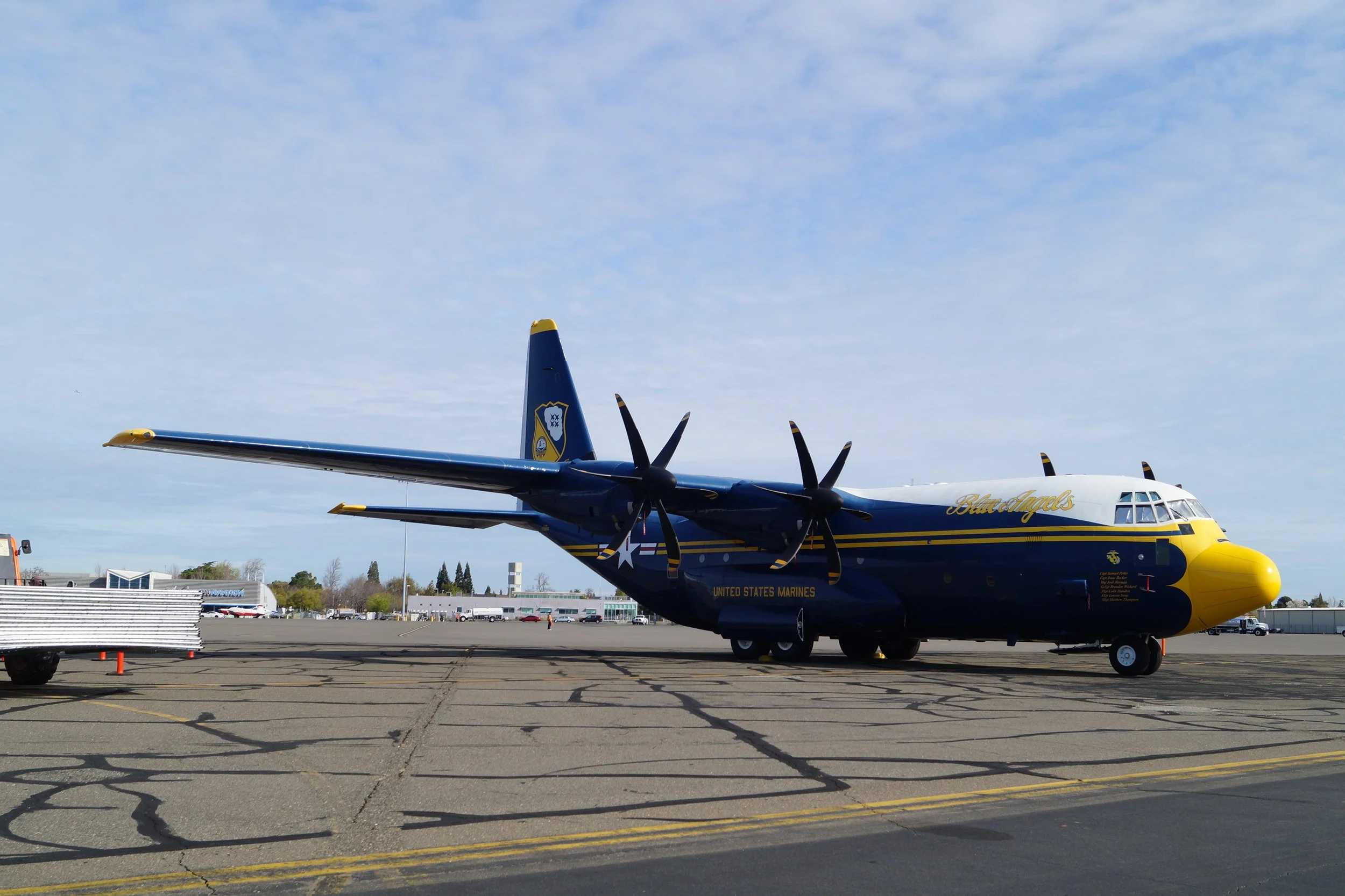 C-130J Super Hercules_Blue Angels Fat Albert