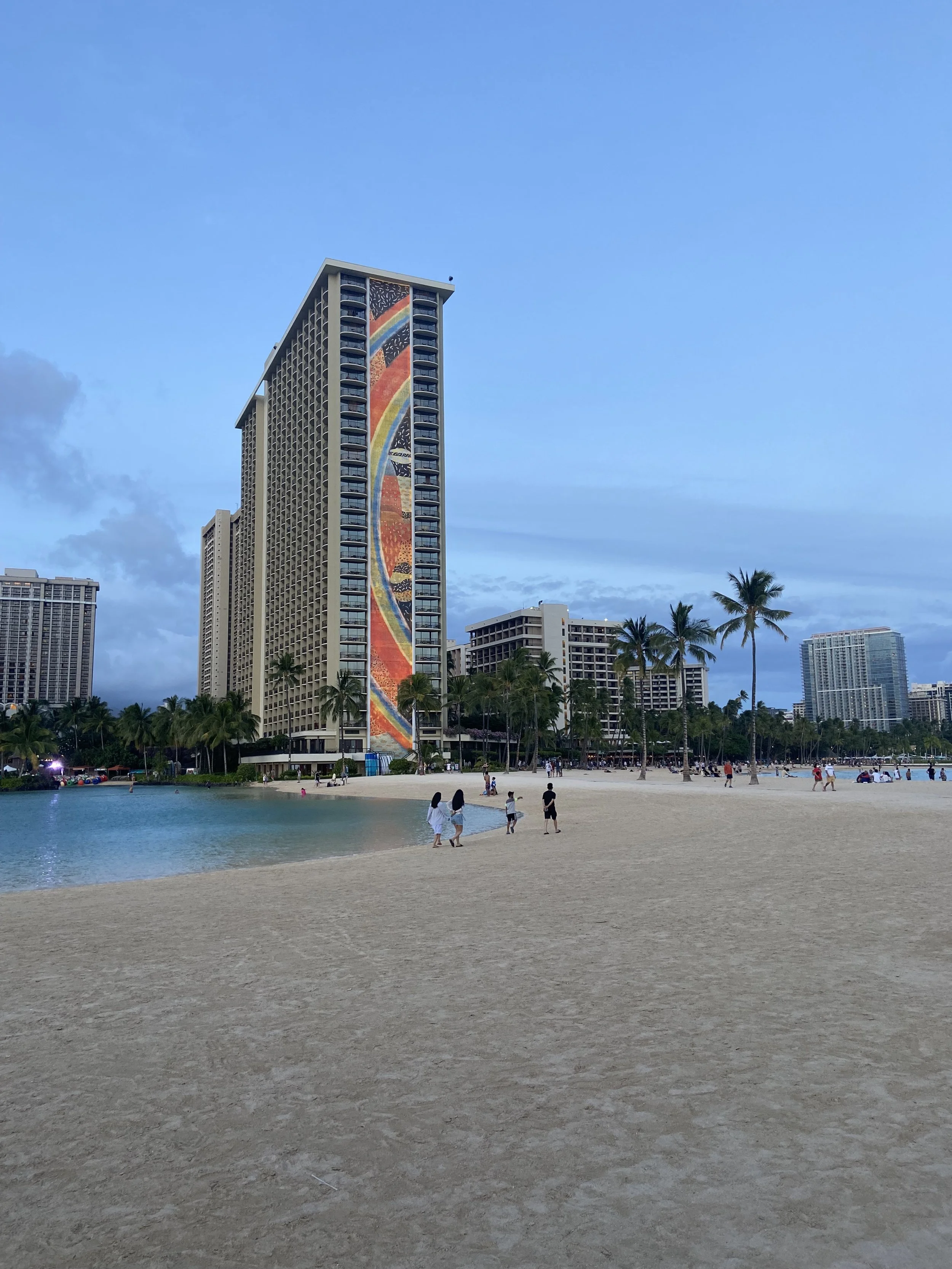 Hilton Hawaiian Village - Rainbow Tower