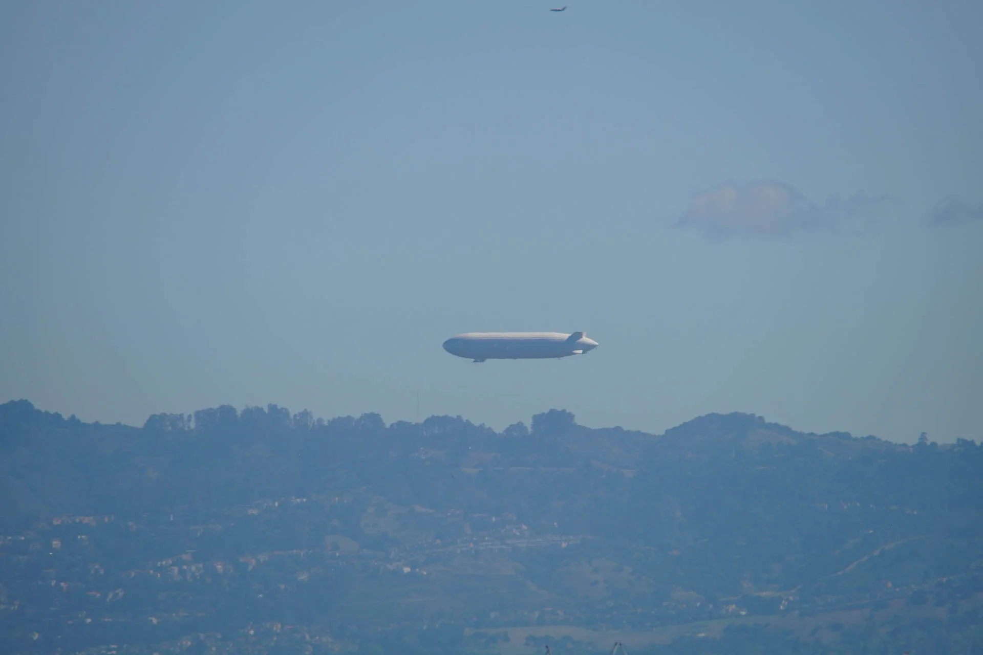 Pathfinder 1, which is an experimental airship built by LTA Research. It's been doing regular test flights out of Moffett Field. I was testing out a new lens when I took this picture and for context, it was flying closer to the Oakland/Alameda side o