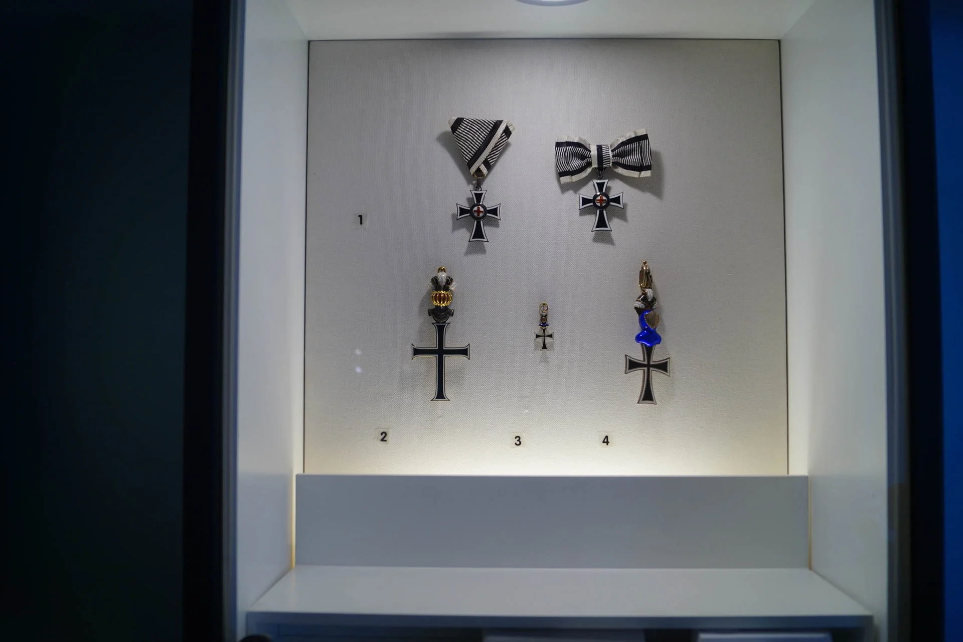 Vienna - Treasury of the Teutonic Order - Knights Honors