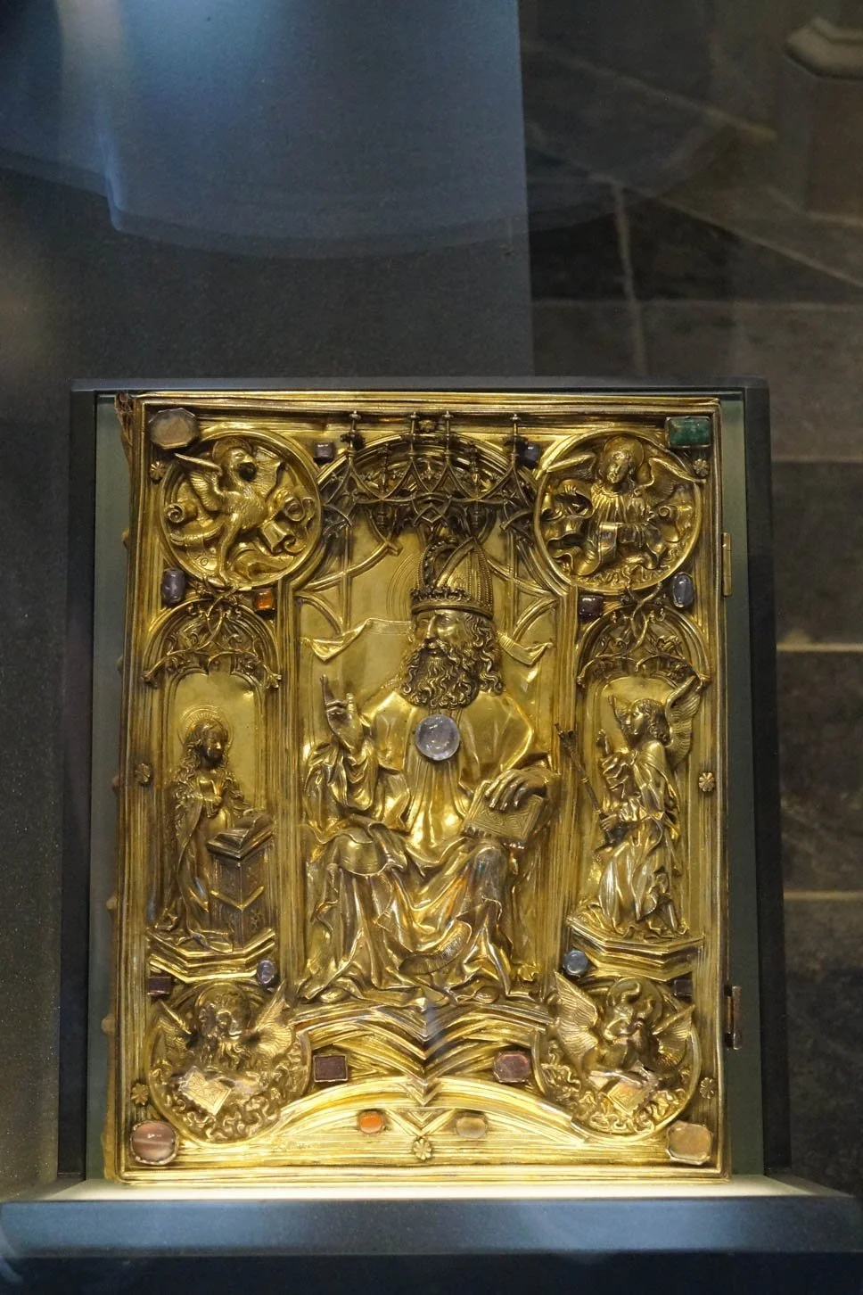 Aachen - Rathaus - The Imperial Gospel Book