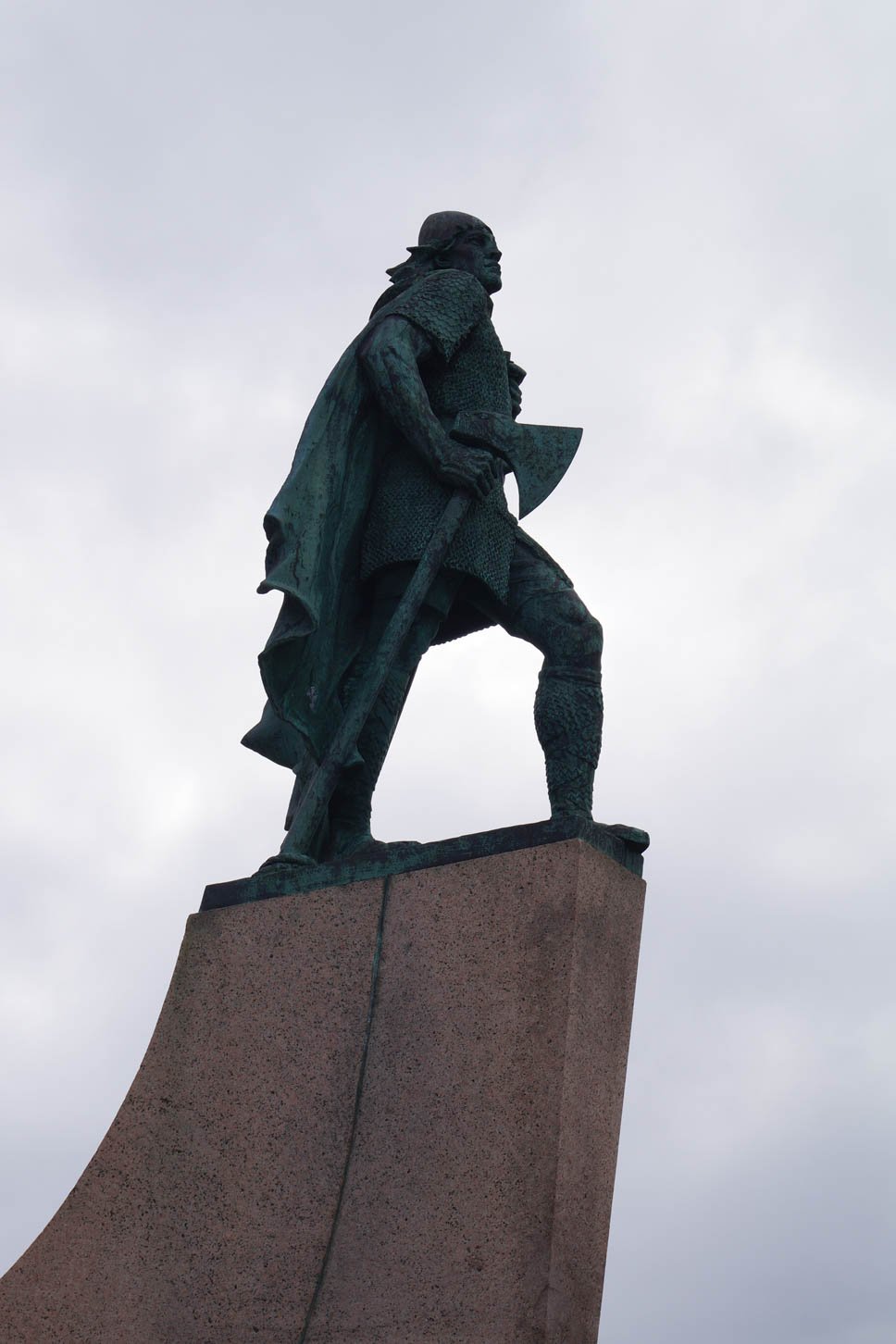 Statue of Leif Erikson