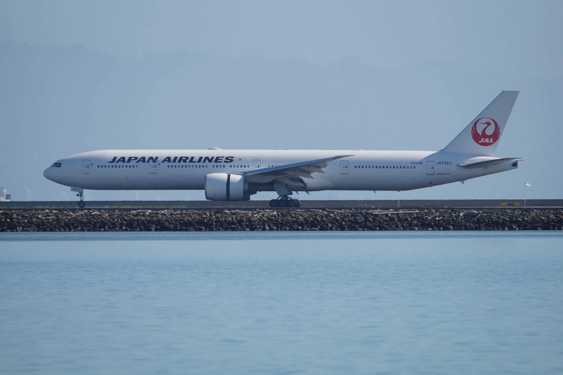 Japan Airlines - JA742J - Boeing 777-300ER