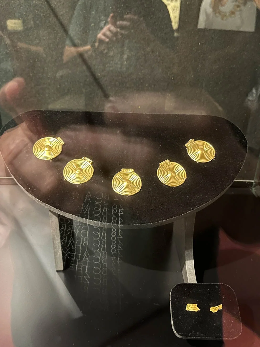 Grotte de Han - Prehisto Han, Gold Disks