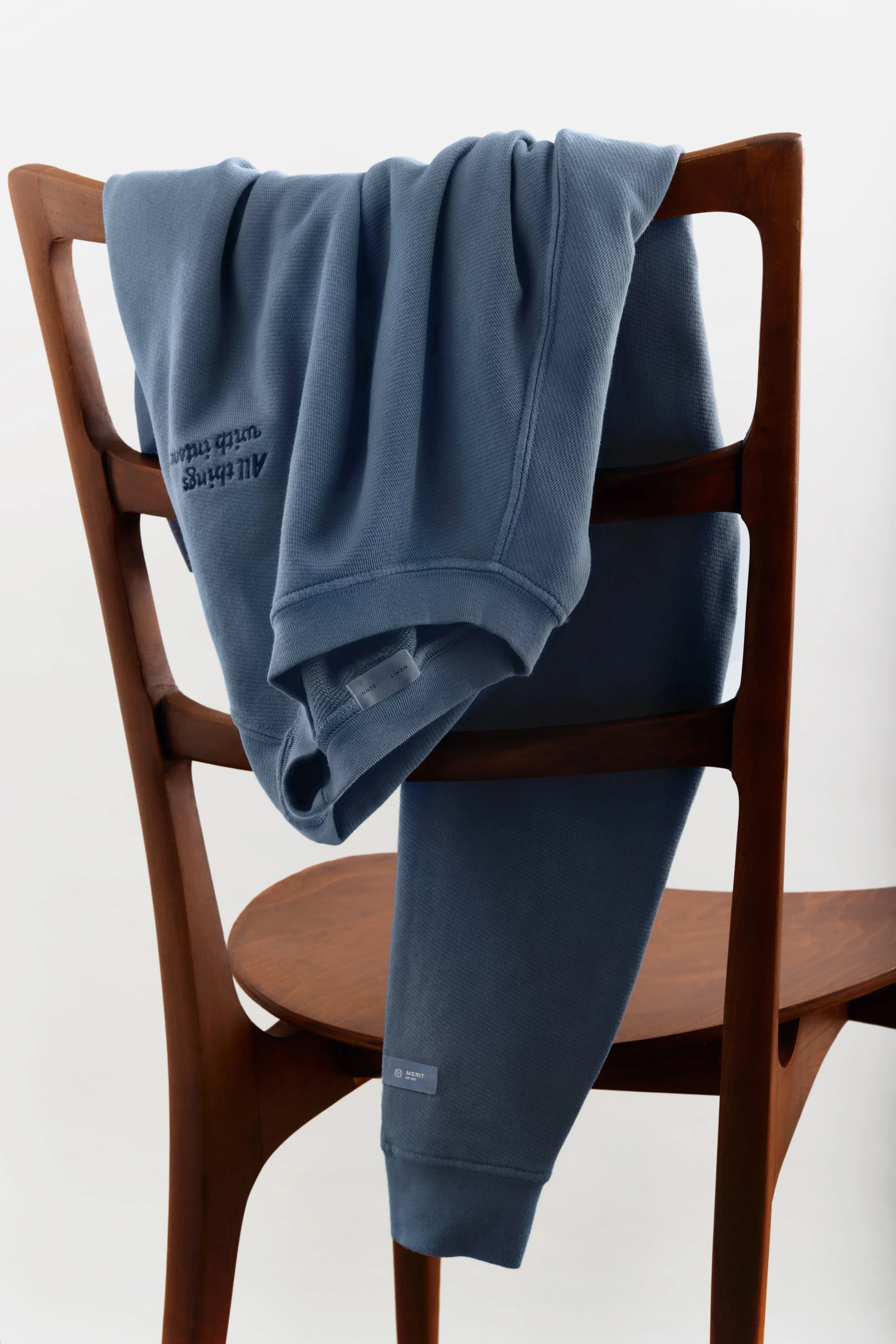 251203_VG_MERIT_DONNI_14_SHOT 14_0017_final.jpg