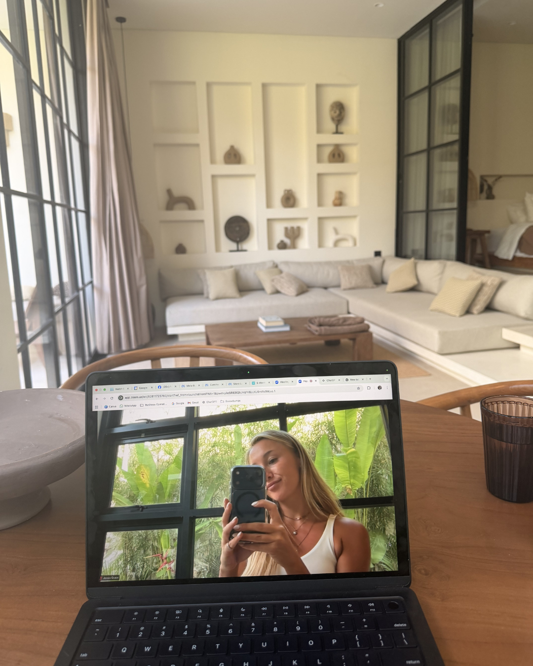 Jessie Grace from Goosebumps Content pictured working remotely living a freedom-based lifestyle. If you’re ready to step into your next level with clarity, confidence, and ease, I’d love to support you.