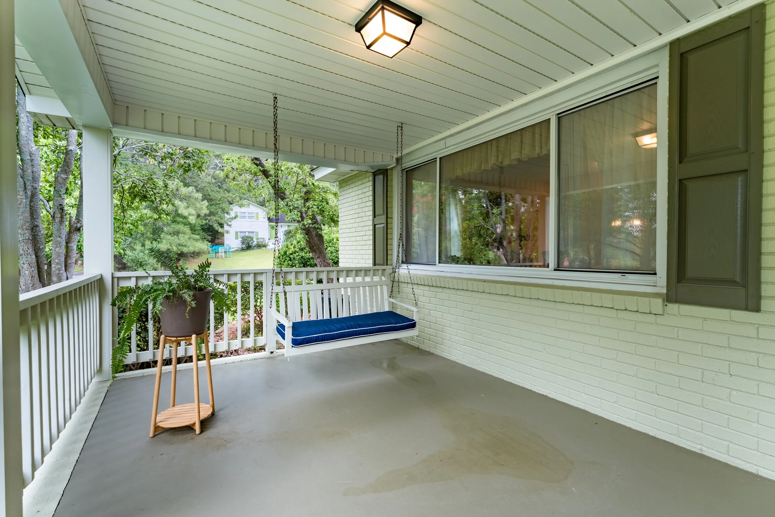 3 Porch.jpg