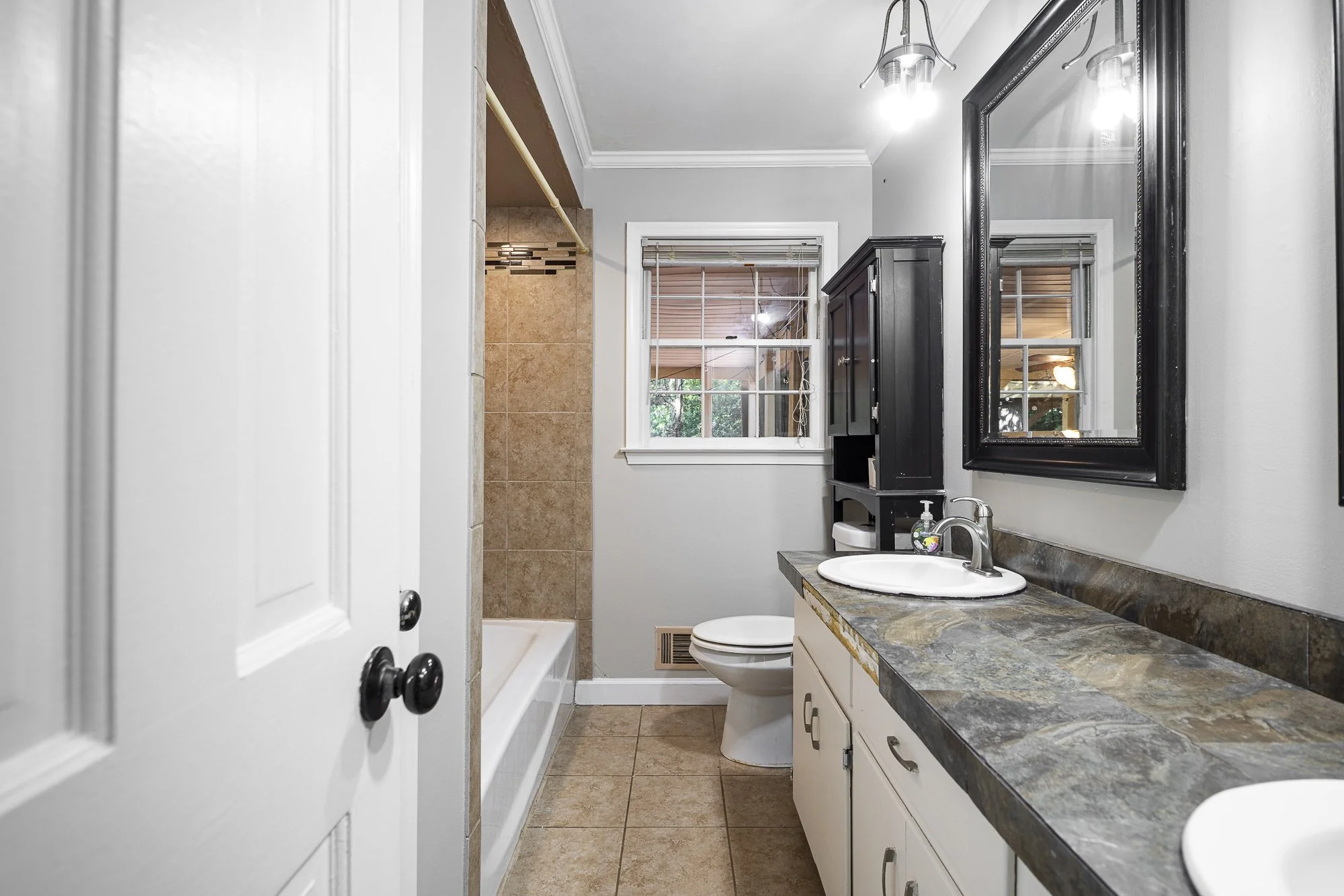 26 Hall Bath.jpg