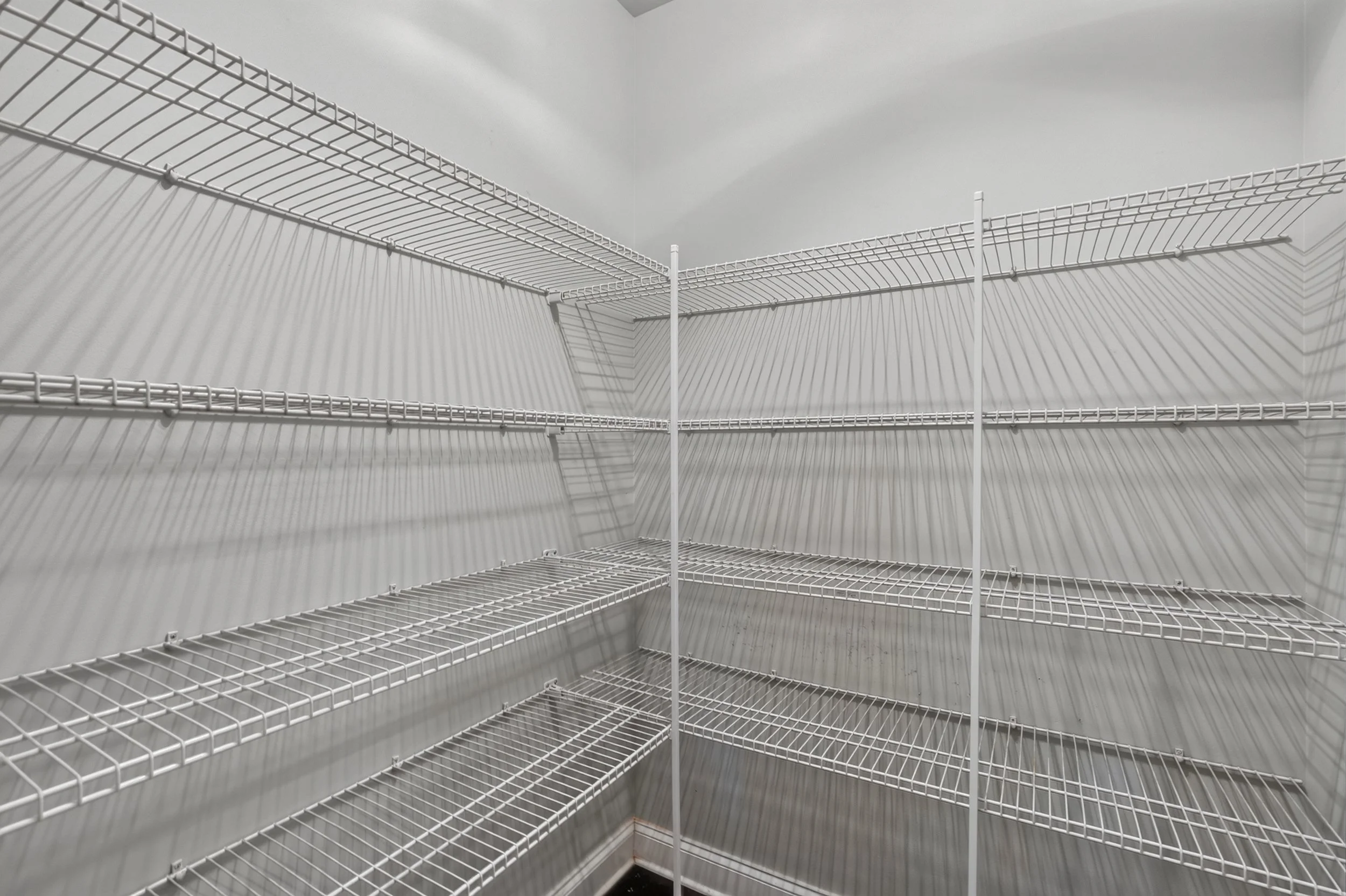 31 Pantry.jpg