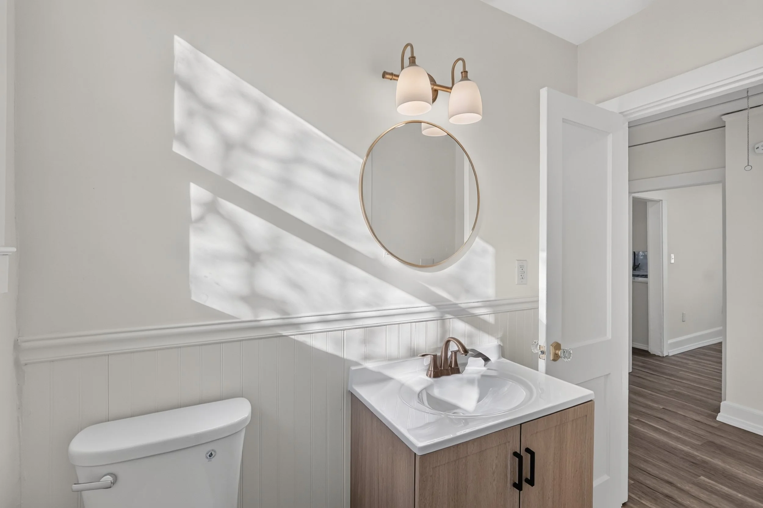 21 Hall Bath.jpg