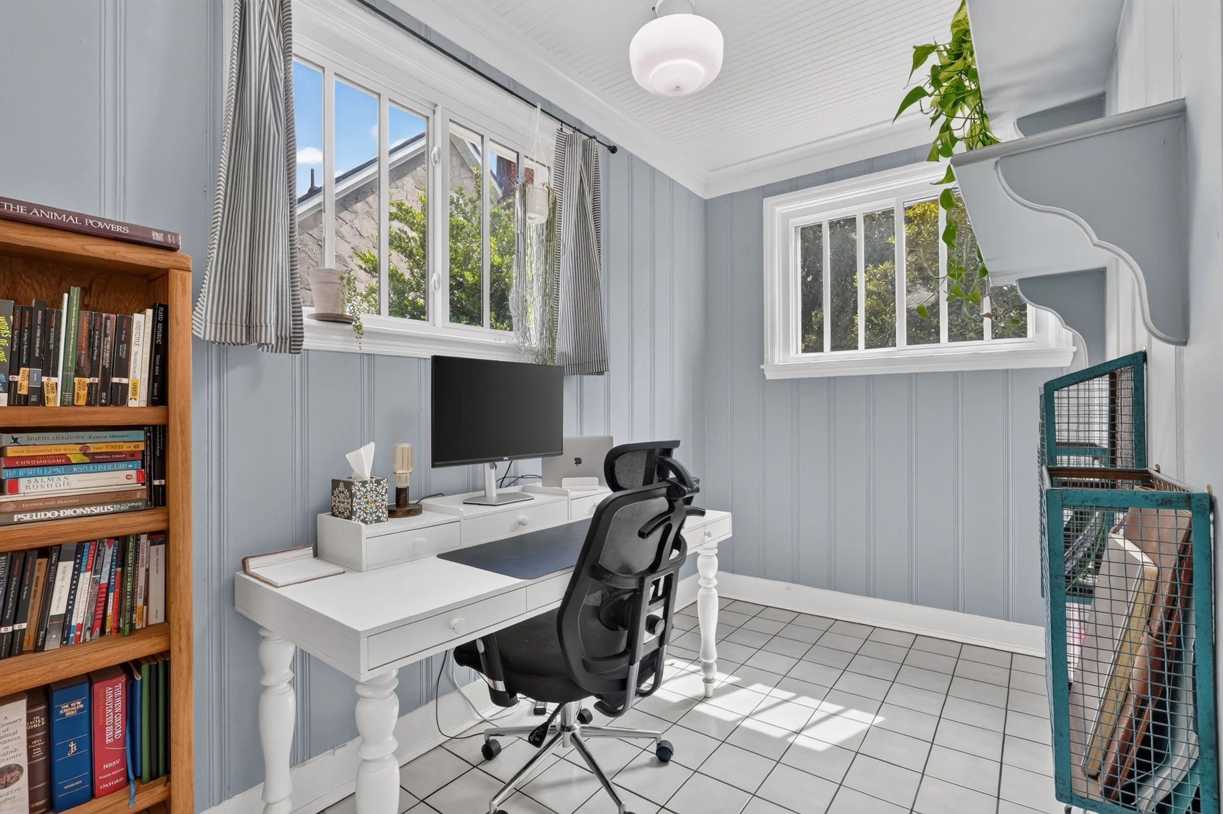 9 Office.jpg