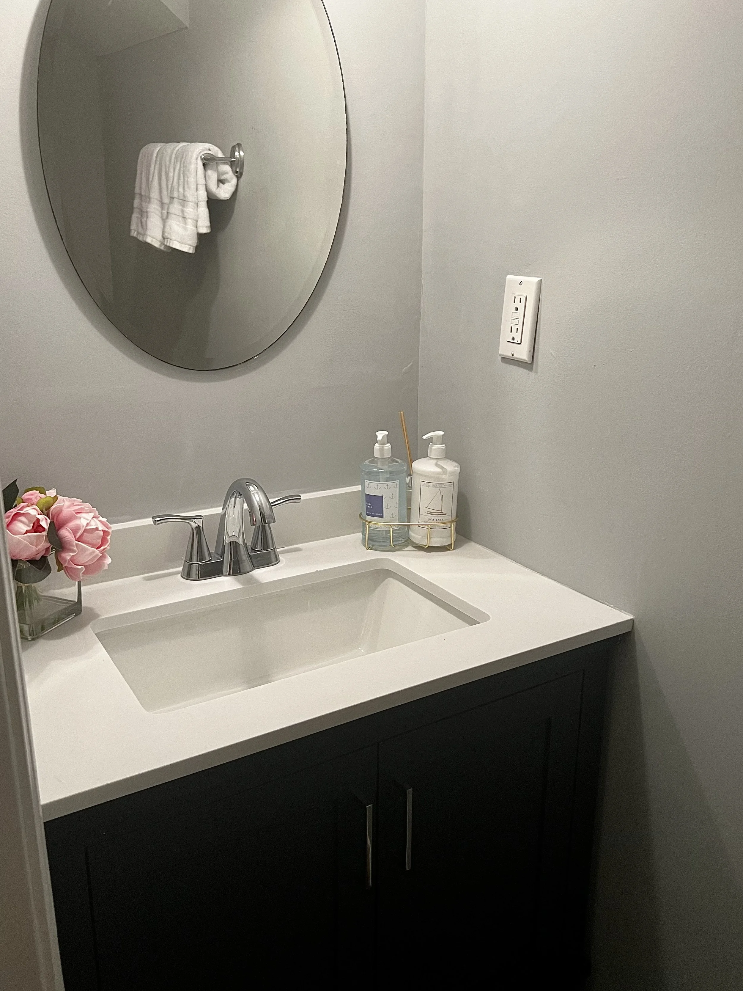 Powder Room.jpg