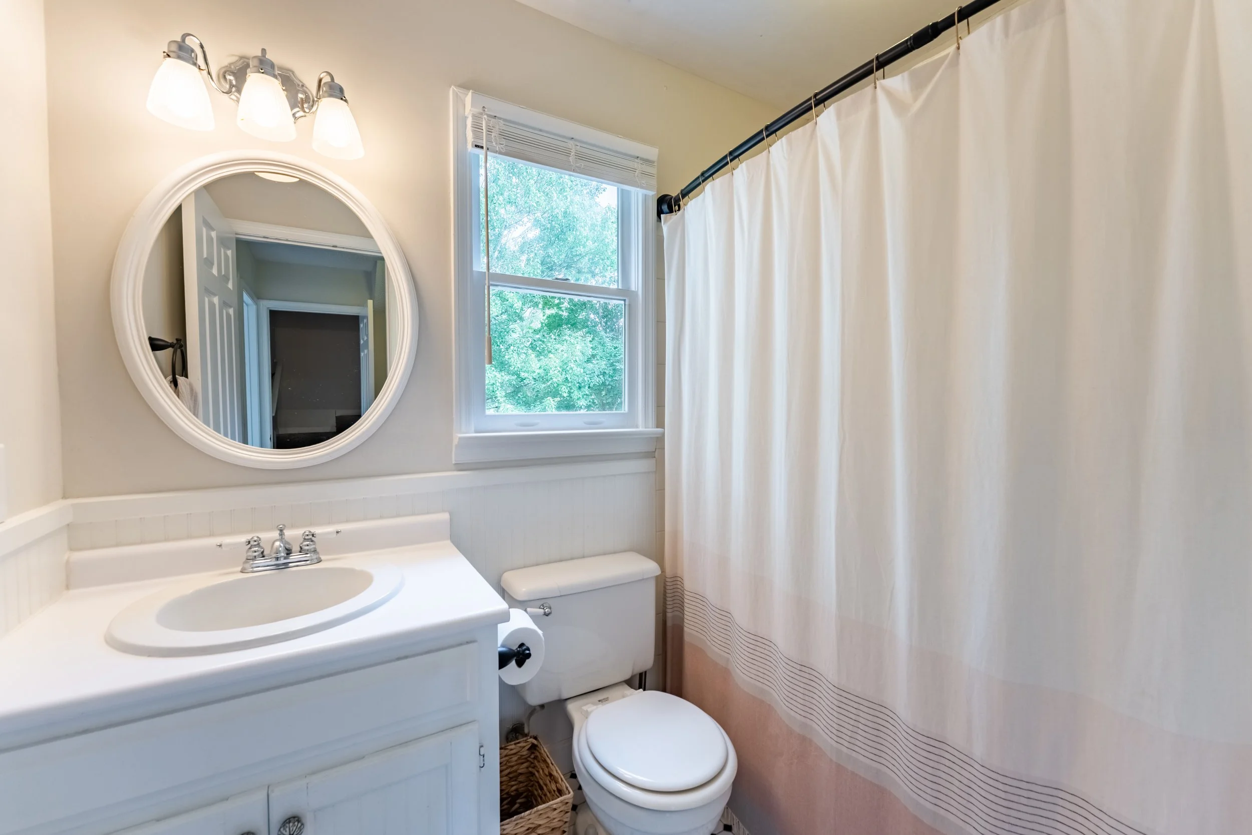22 Hall Bath.jpg
